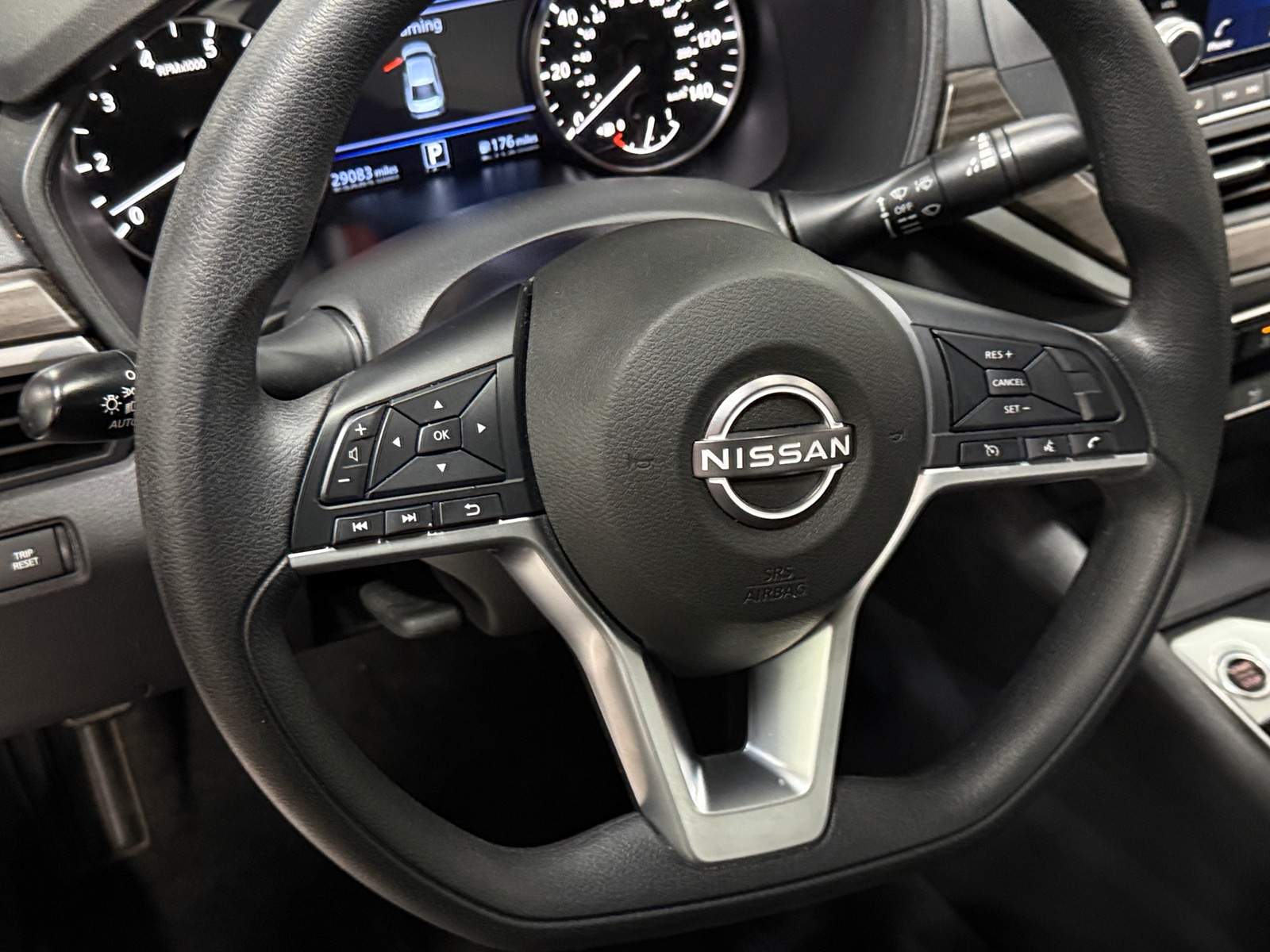 Thumbnail: 2025 Nissan Altima - 5