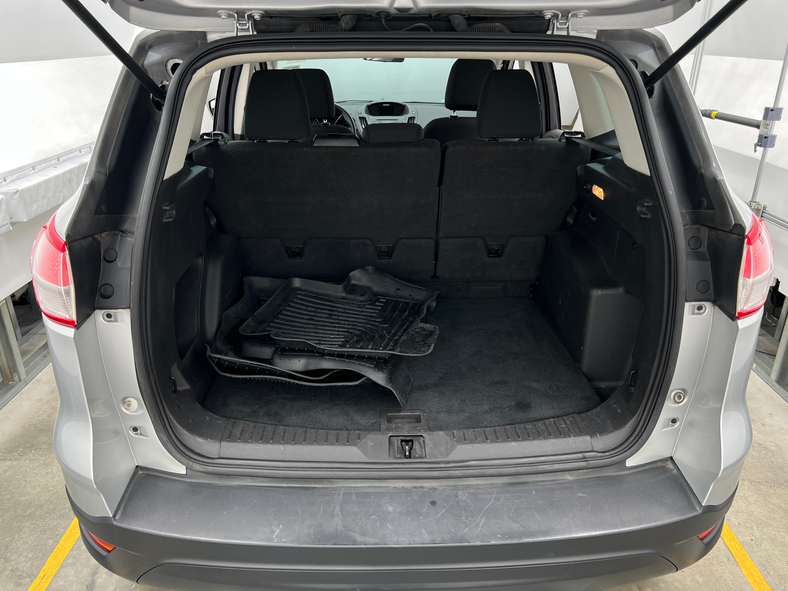 Thumbnail: 2016 Ford Escape - 7