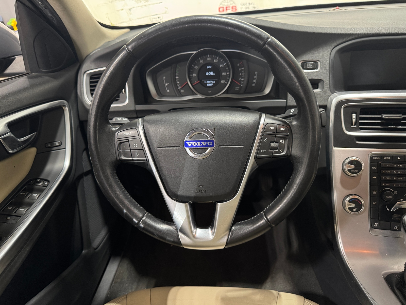 Thumbnail: 2017 Volvo S60 - 4