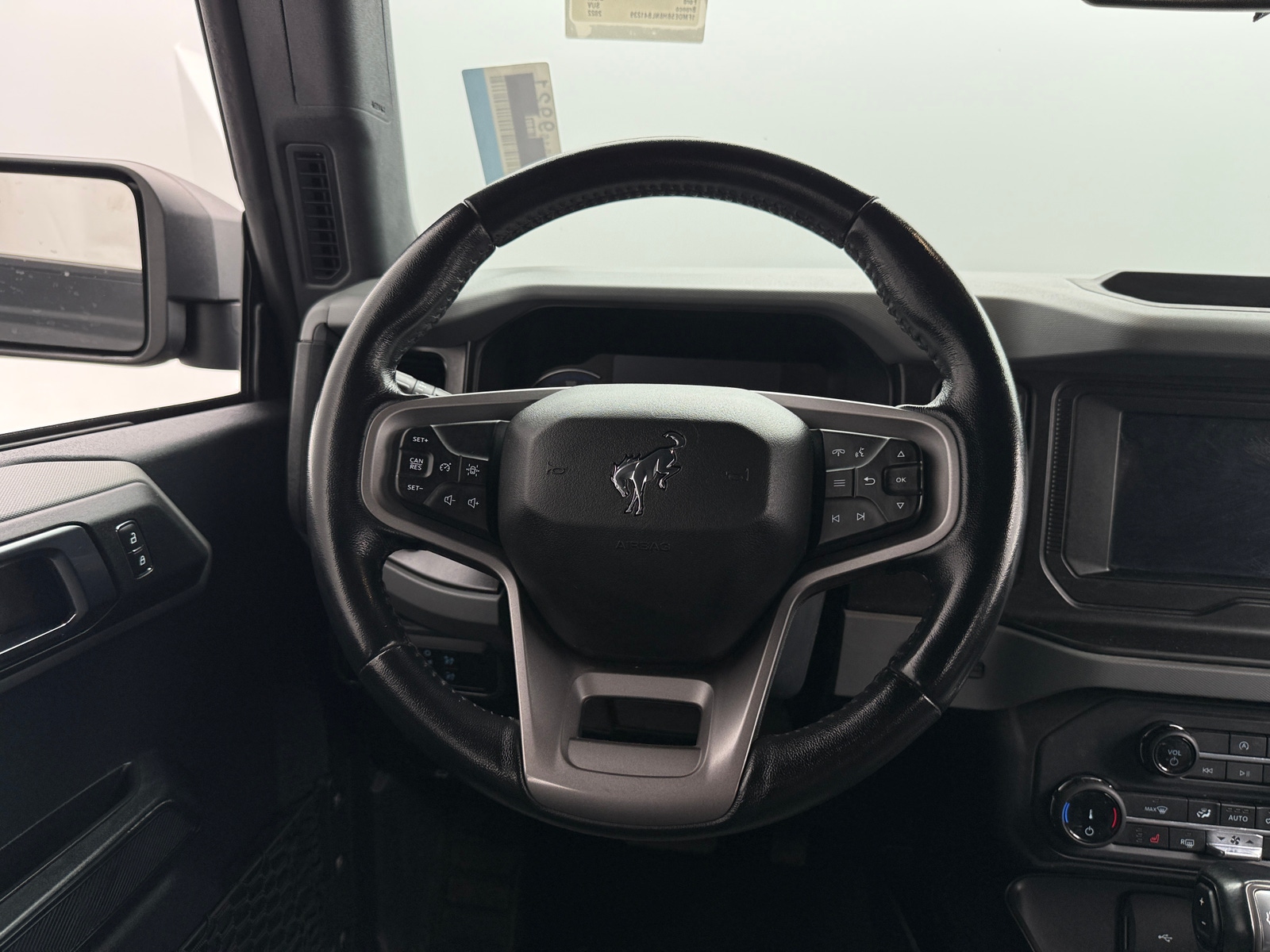 Thumbnail: 2022 Ford Bronco - 5