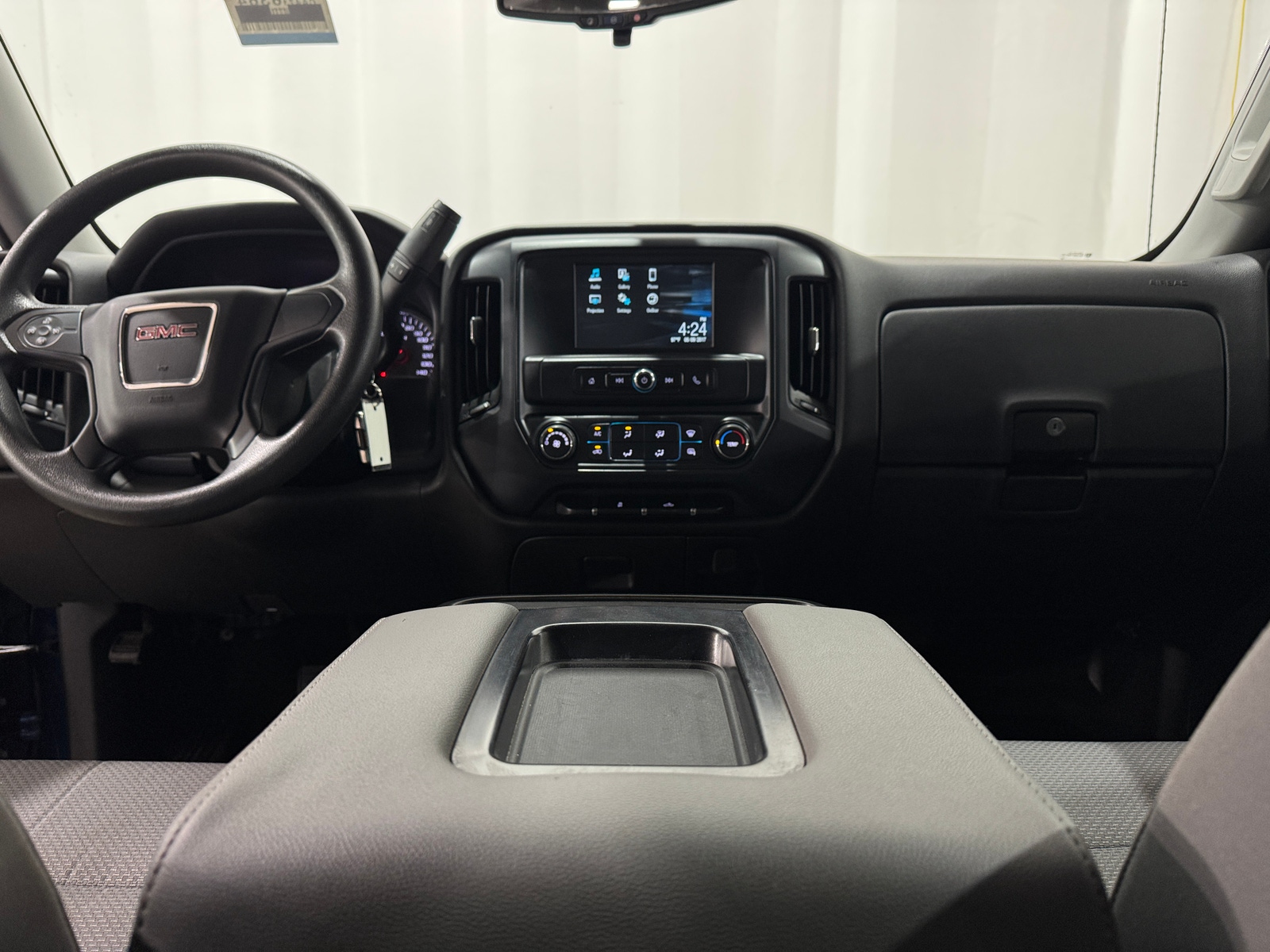 Thumbnail: 2017 GMC Sierra 1500 - 3