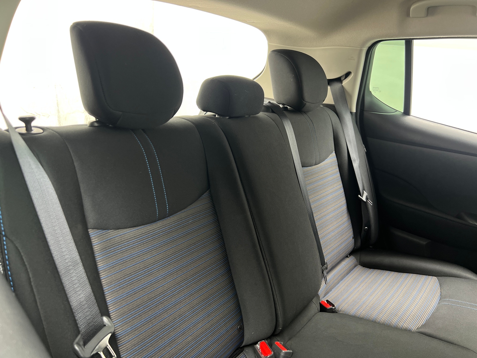 Thumbnail: 2023 Nissan Leaf - 6