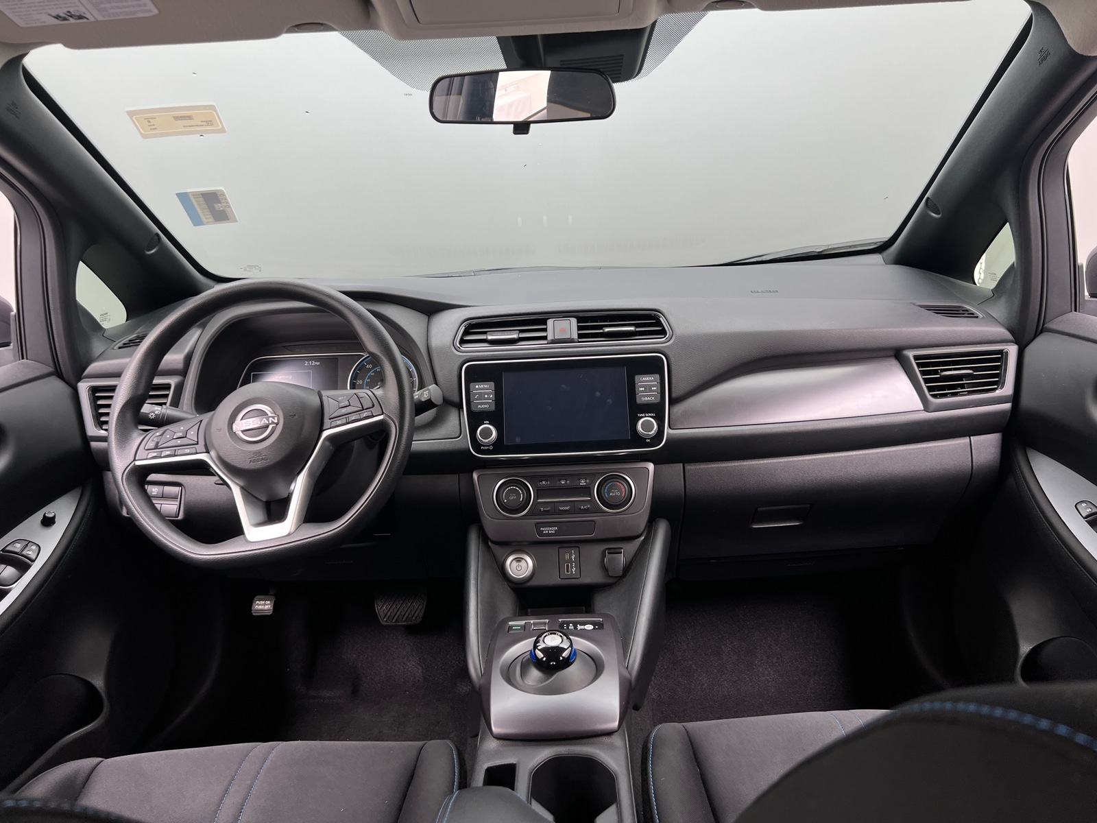 Thumbnail: 2023 Nissan Leaf - 3