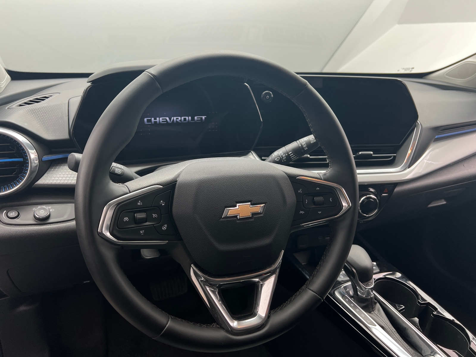 Thumbnail: 2025 Chevrolet Trax - 5