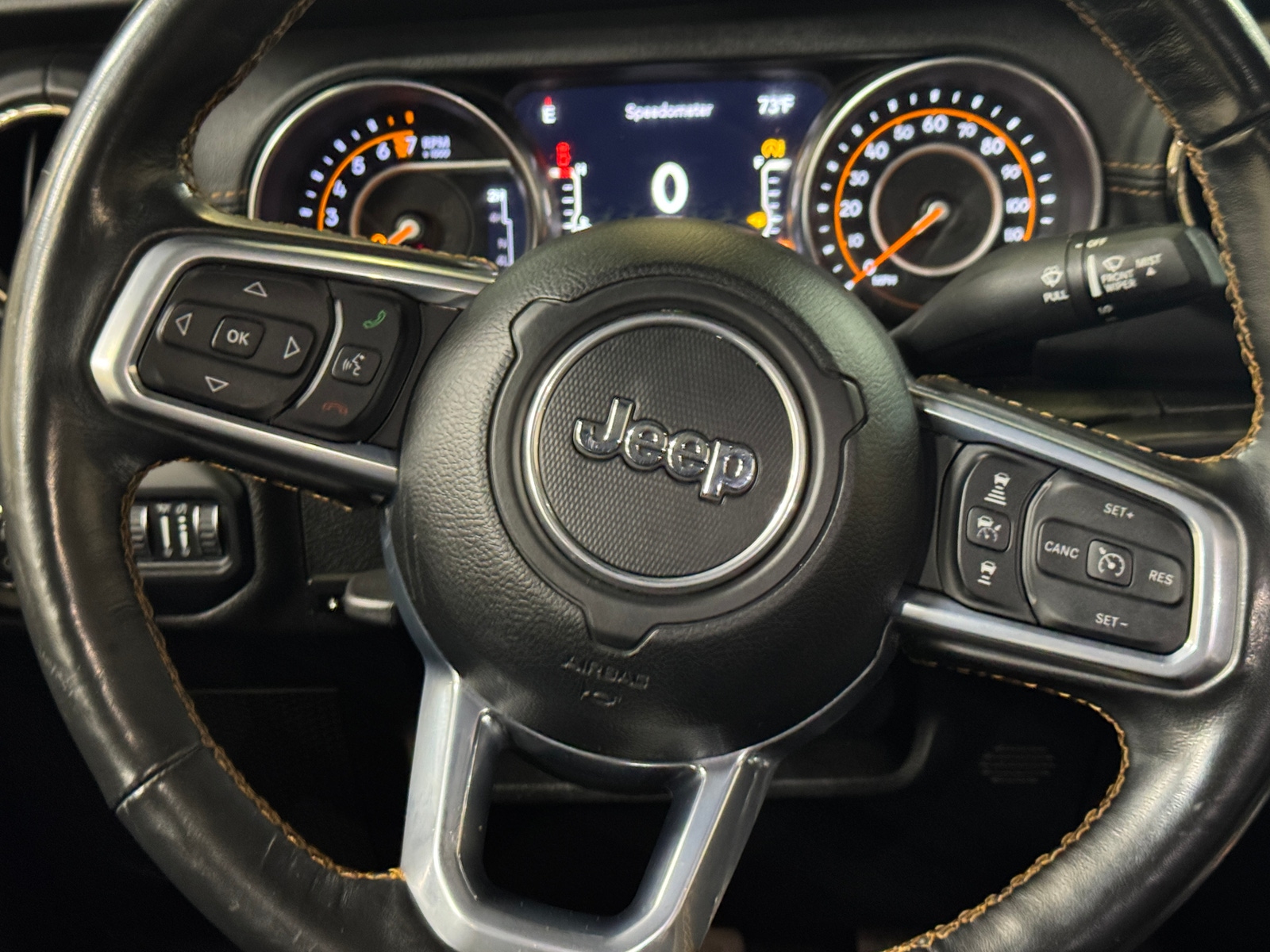 Thumbnail: 2021 Jeep Gladiator - 4
