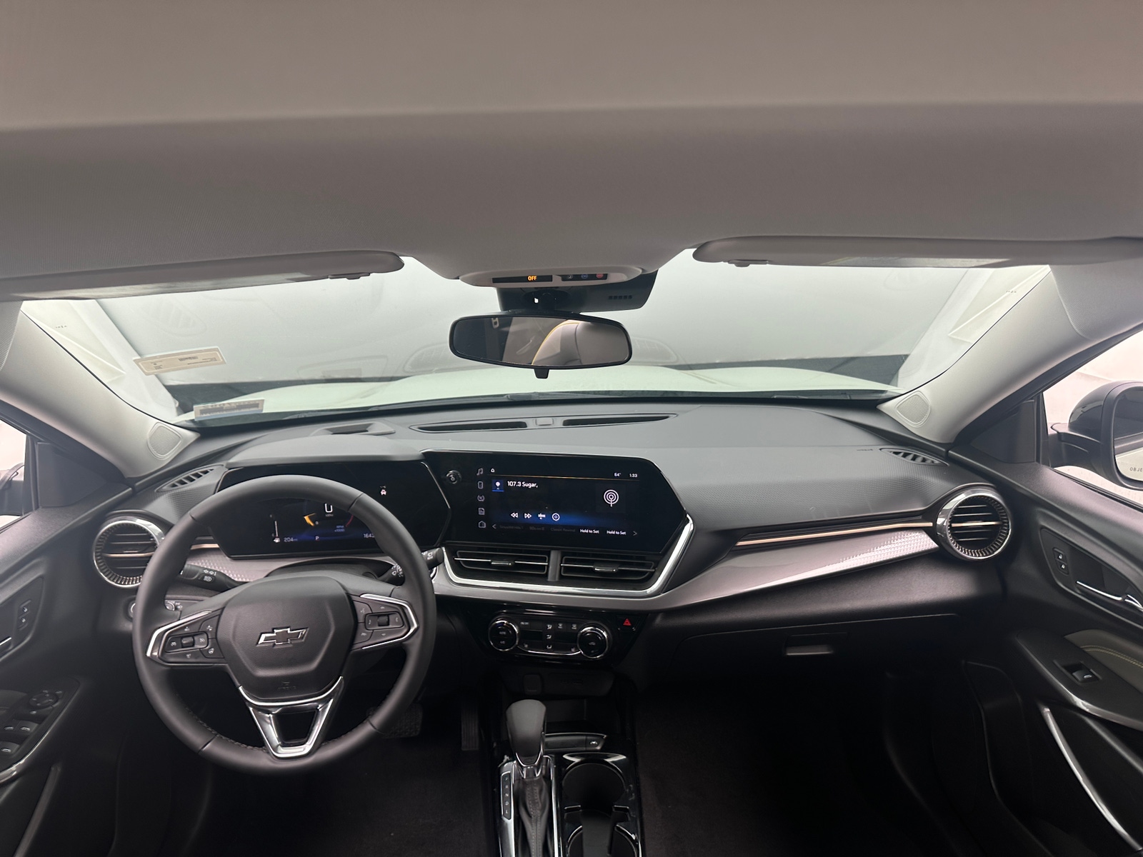 Thumbnail: 2025 Chevrolet Trax - 2