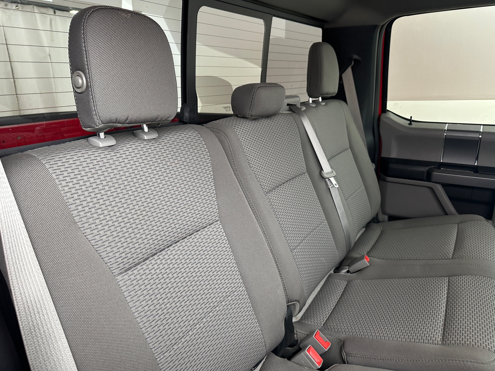 Thumbnail: 2018 Ford Econoline - 6