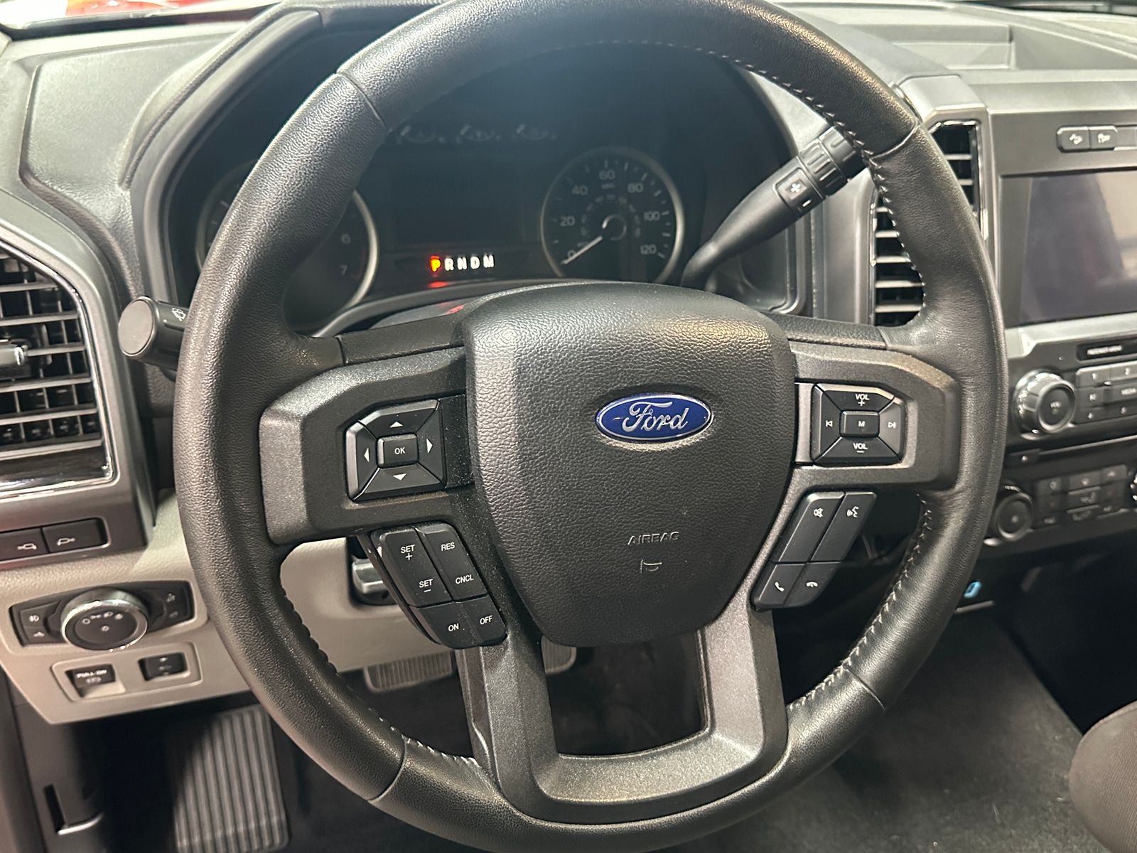 Thumbnail: 2018 Ford Econoline - 5