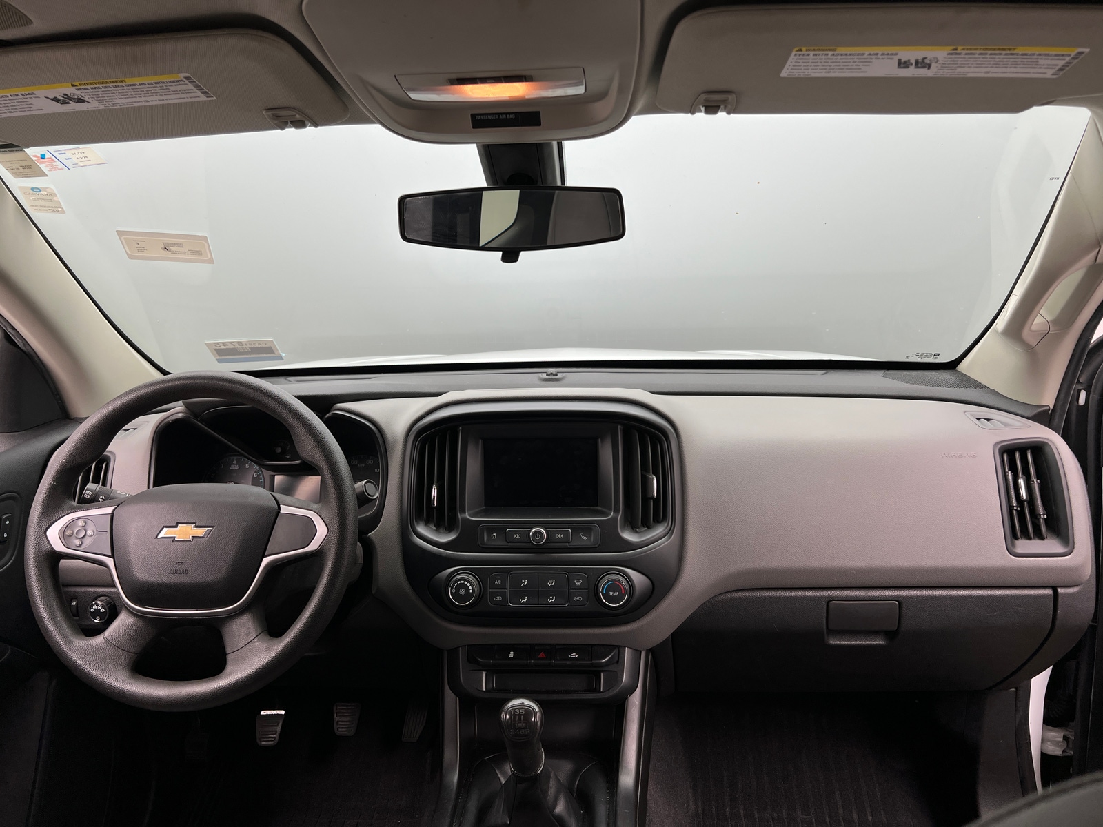 Thumbnail: 2019 Chevrolet Colorado - 3