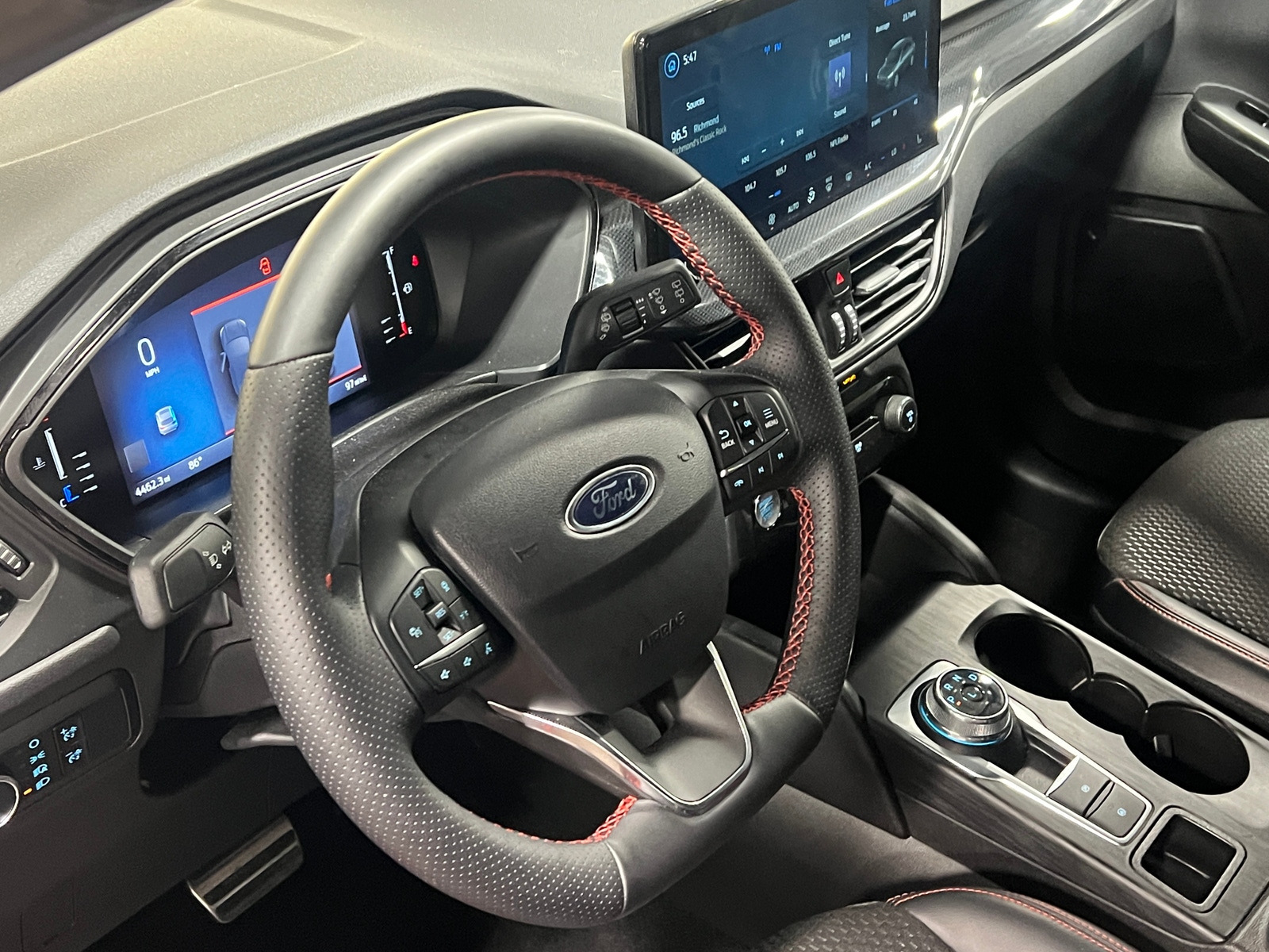 Thumbnail: 2024 Ford Escape - 4