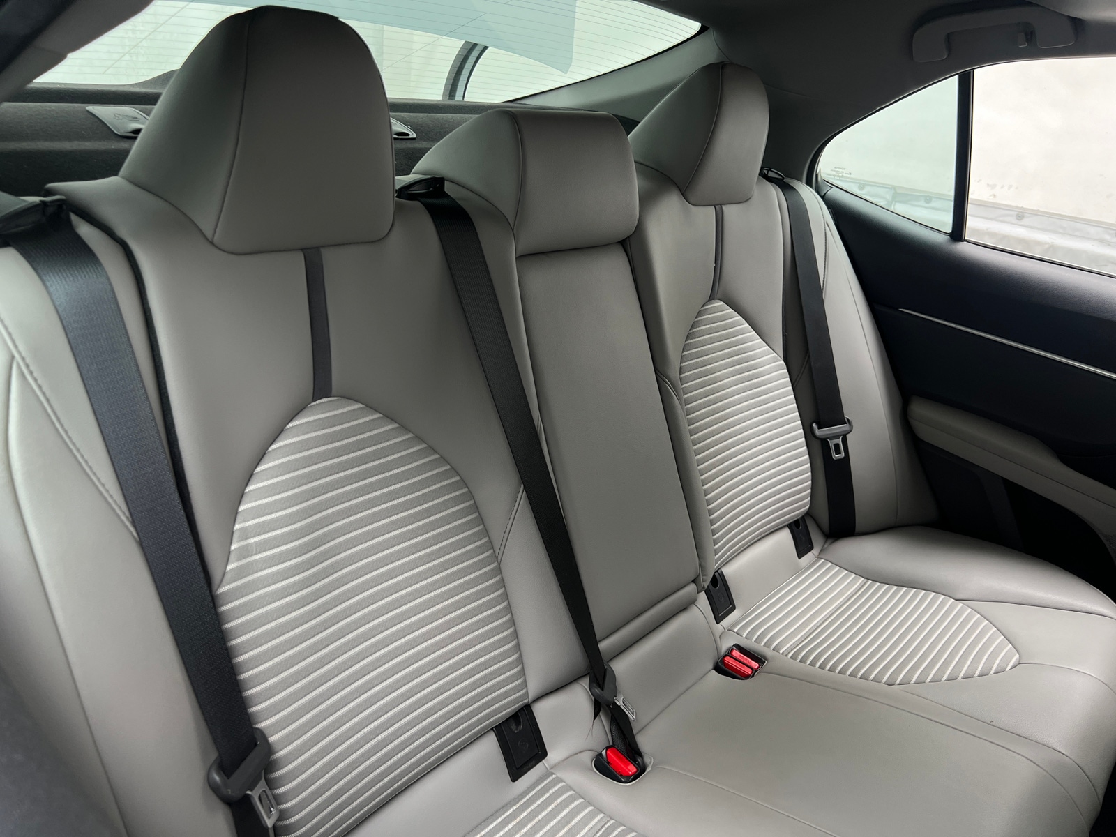 Thumbnail: 2022 Toyota Camry - 6