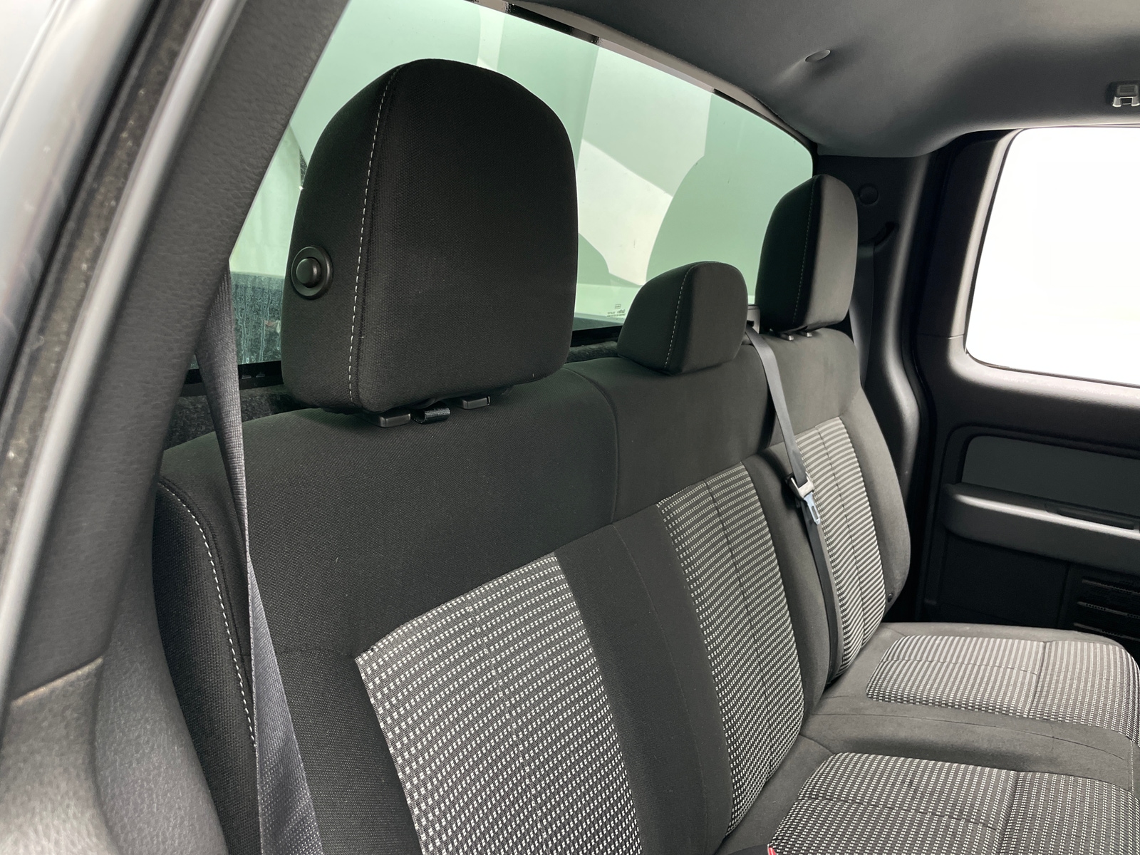 Thumbnail: 2014 Ford Econoline - 6