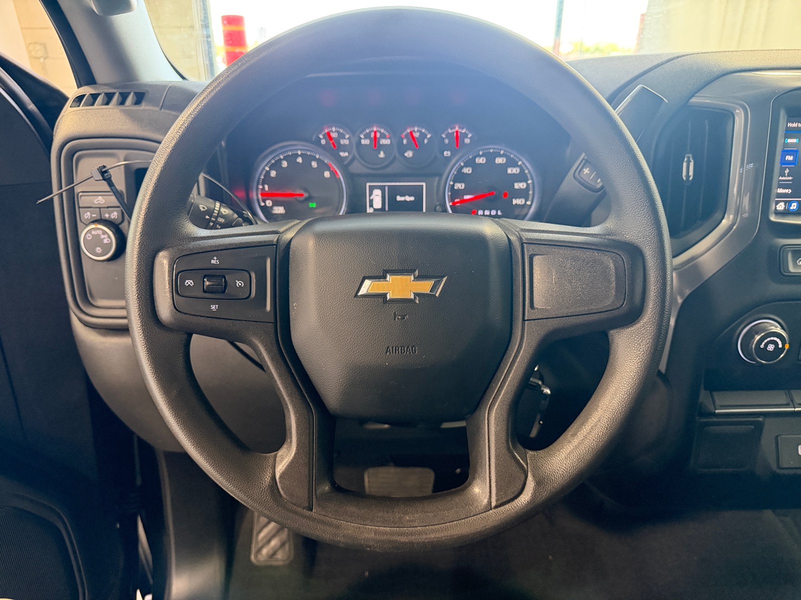 Thumbnail: 2020 Chevrolet Silverado 1500 - 5