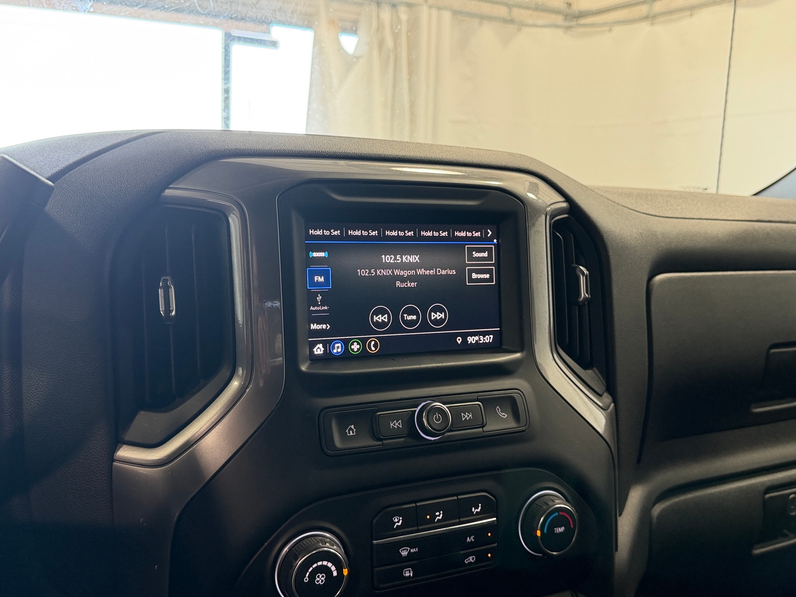 Thumbnail: 2020 Chevrolet Silverado 1500 - 4