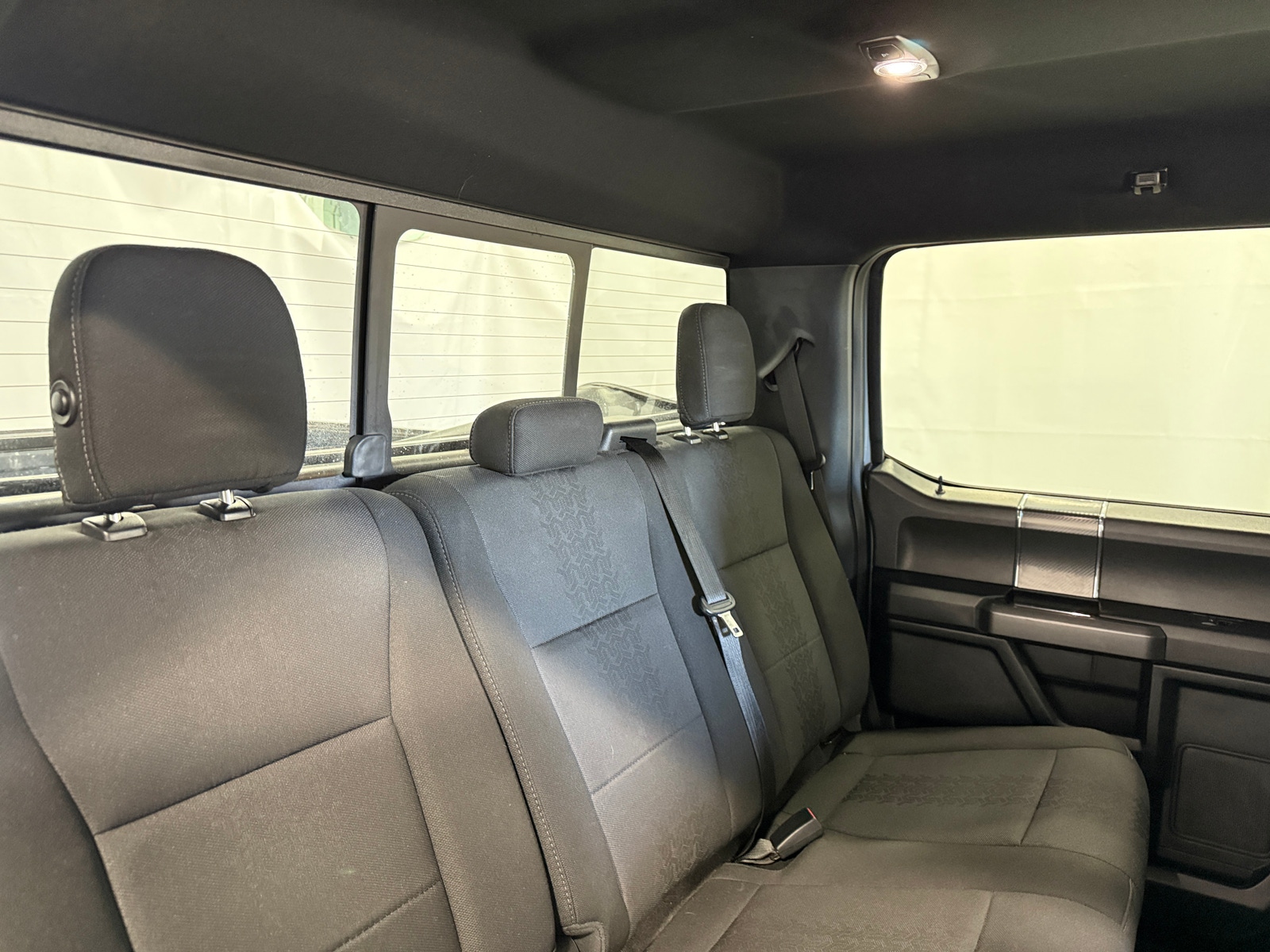 Thumbnail: 2019 Ford Econoline - 6