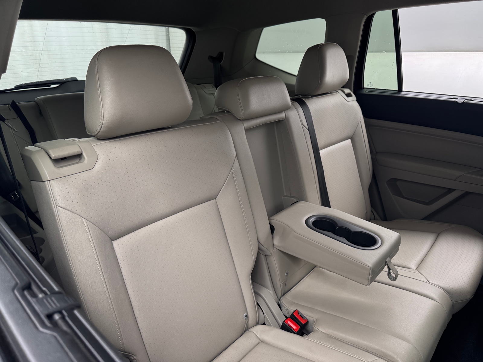 Thumbnail: 2018 Volkswagen Atlas - 5