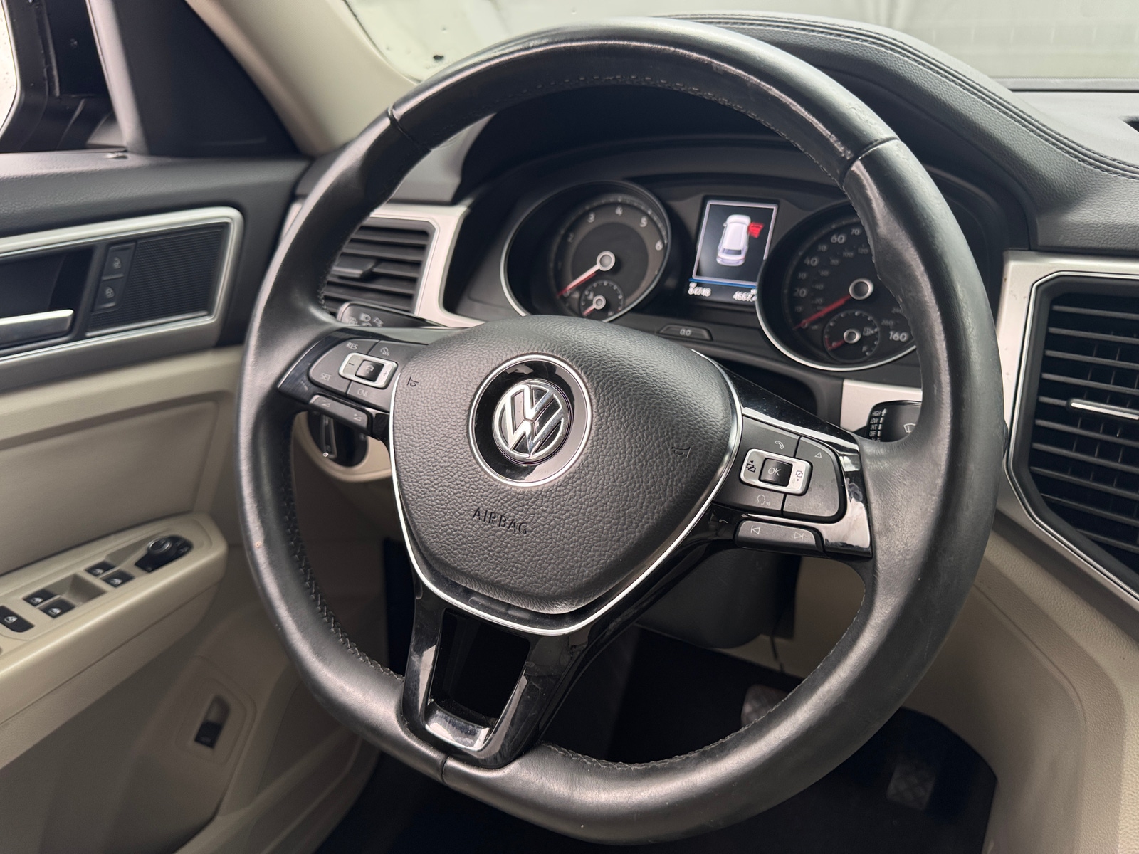 Thumbnail: 2018 Volkswagen Atlas - 4