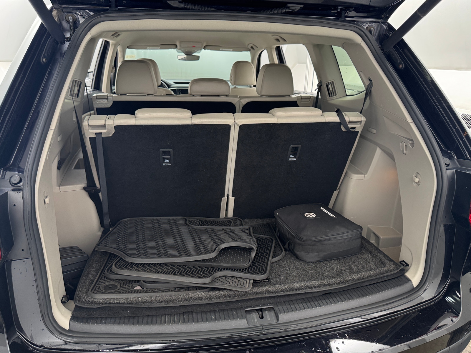 Thumbnail: 2018 Volkswagen Atlas - 6