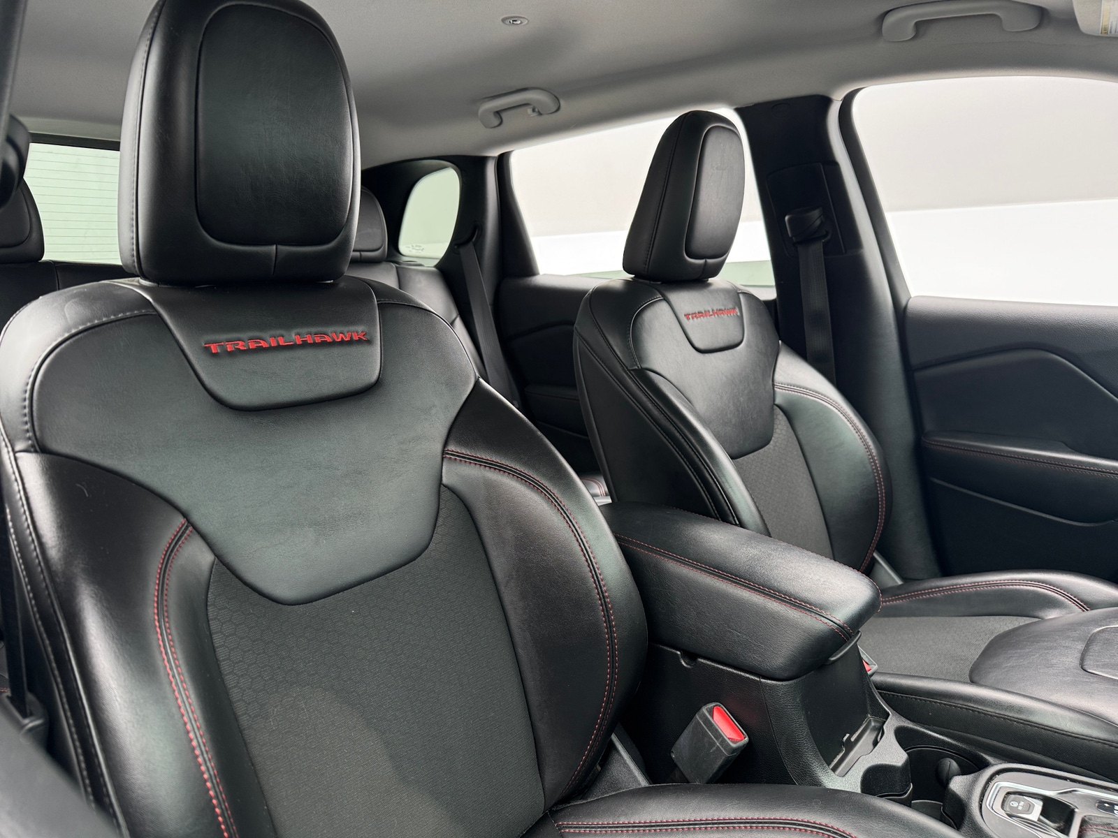 Thumbnail: 2020 Jeep Cherokee - 2
