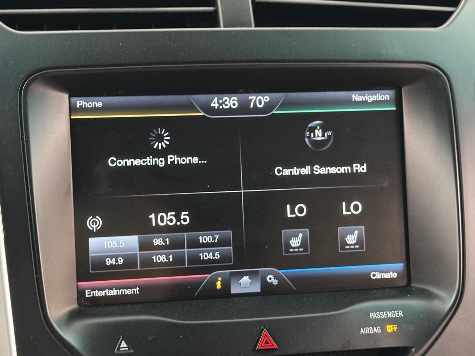 Thumbnail: 2015 Ford Explorer - 3