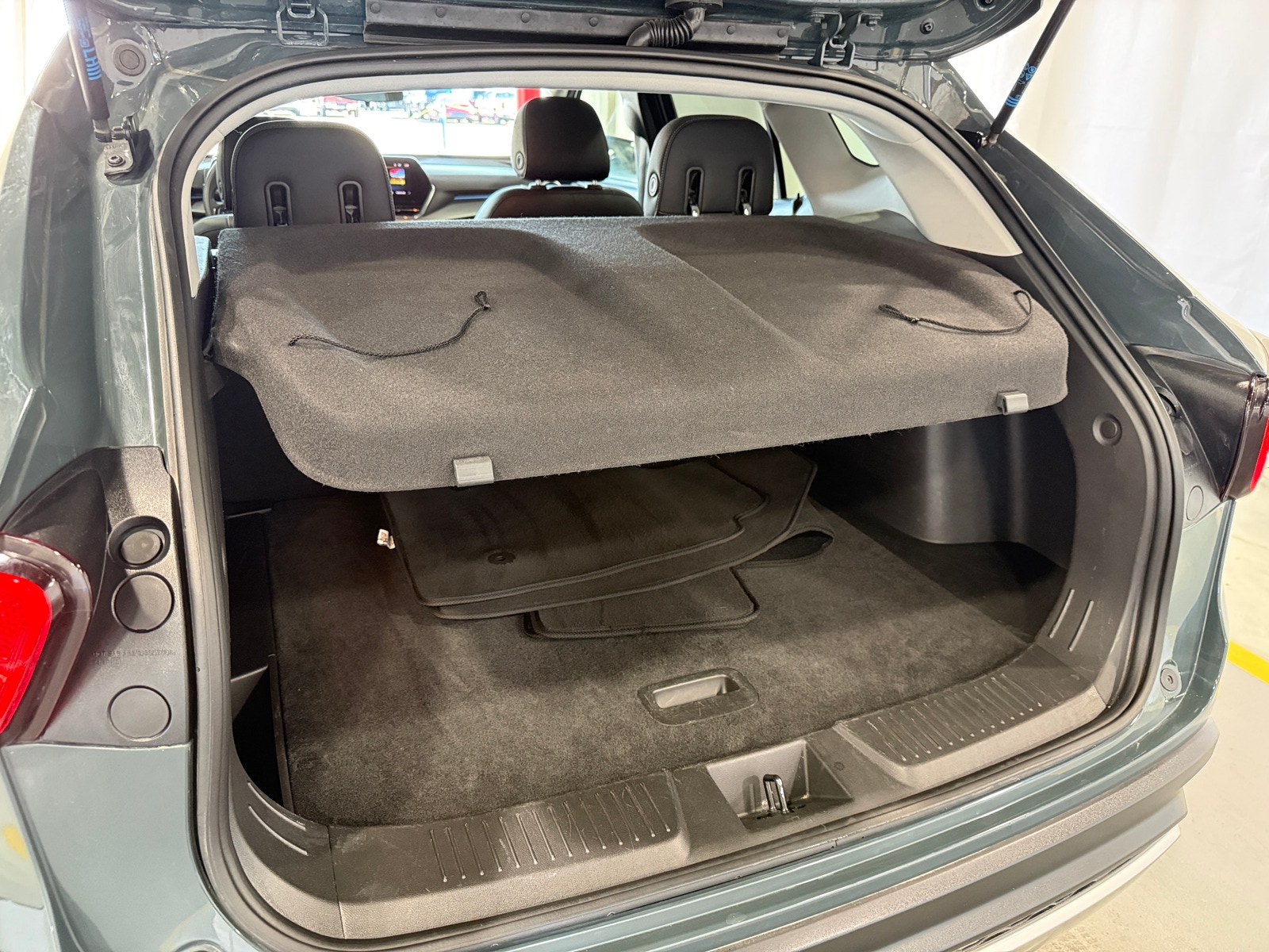 Thumbnail: 2025 Chevrolet Trax - 7