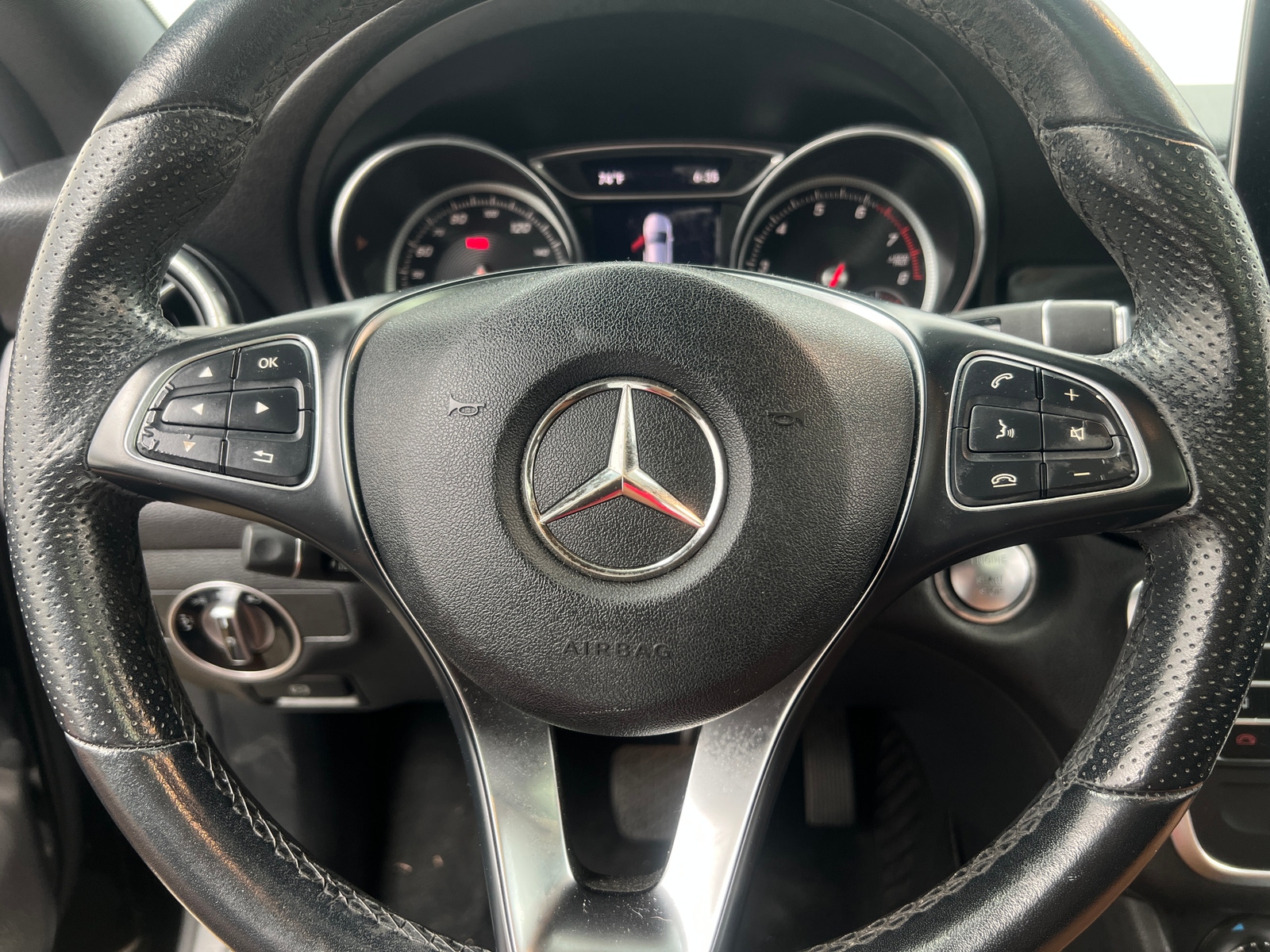 Thumbnail: 2019 Mercedes-Benz CLA - 4