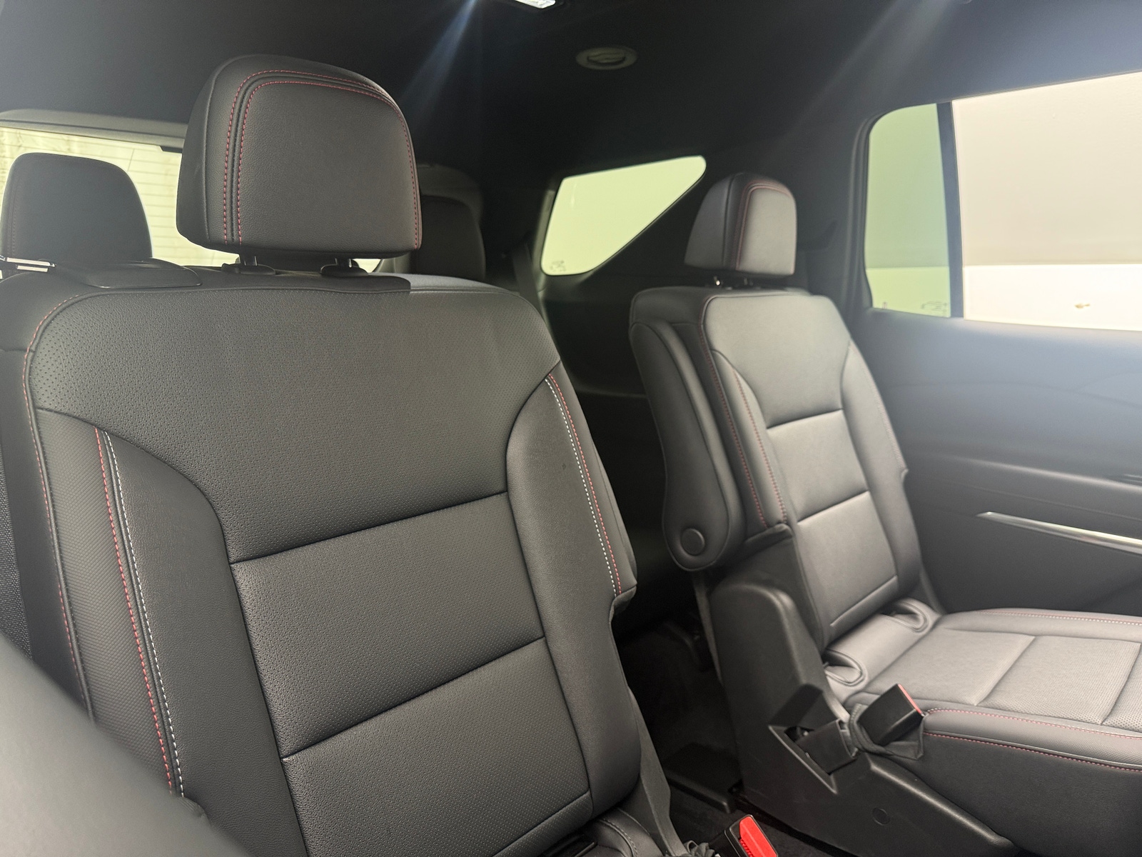 Thumbnail: 2025 Chevrolet Traverse - 5