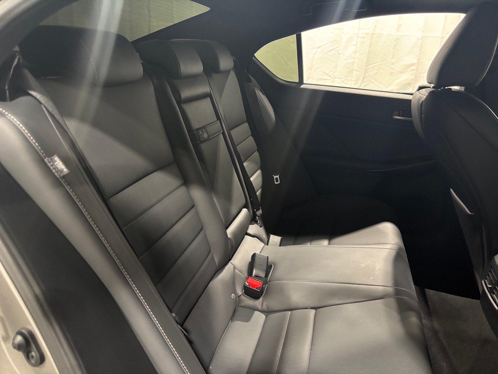 Thumbnail: 2022 Lexus IS - 5