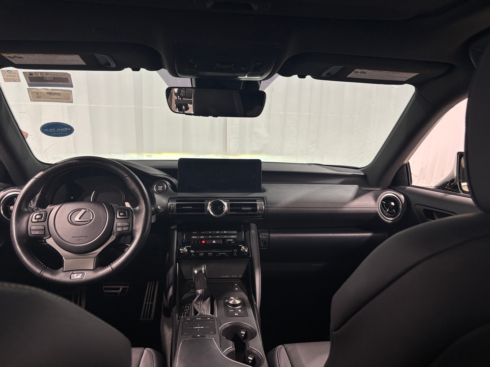 Thumbnail: 2022 Lexus IS - 2