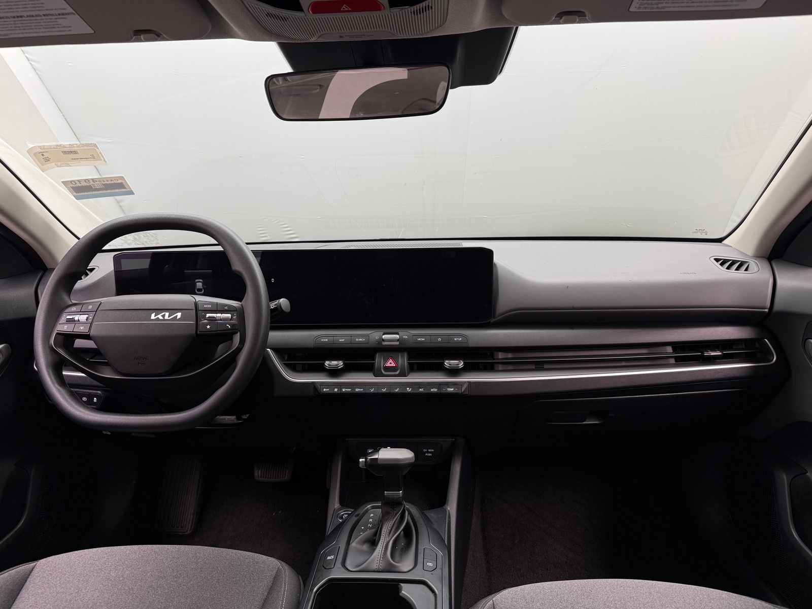 Thumbnail: 2025 Kia K4 - 3