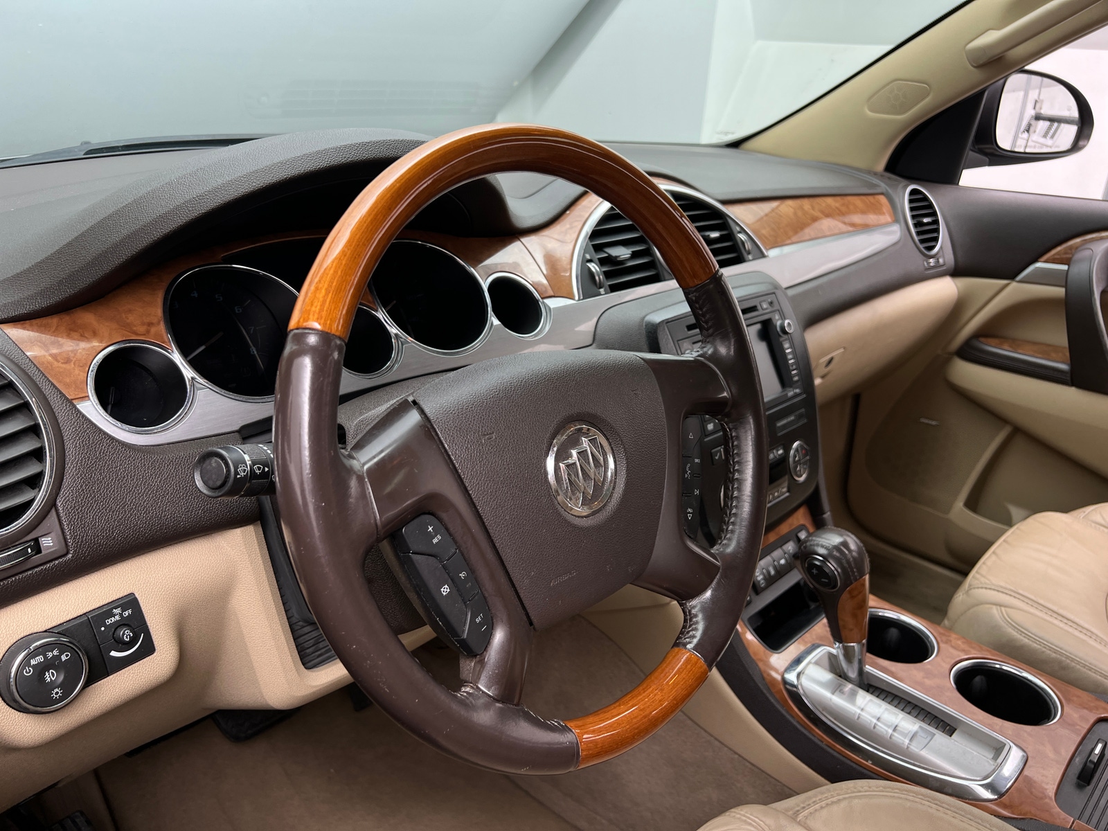 Thumbnail: 2012 Buick Enclave - 5