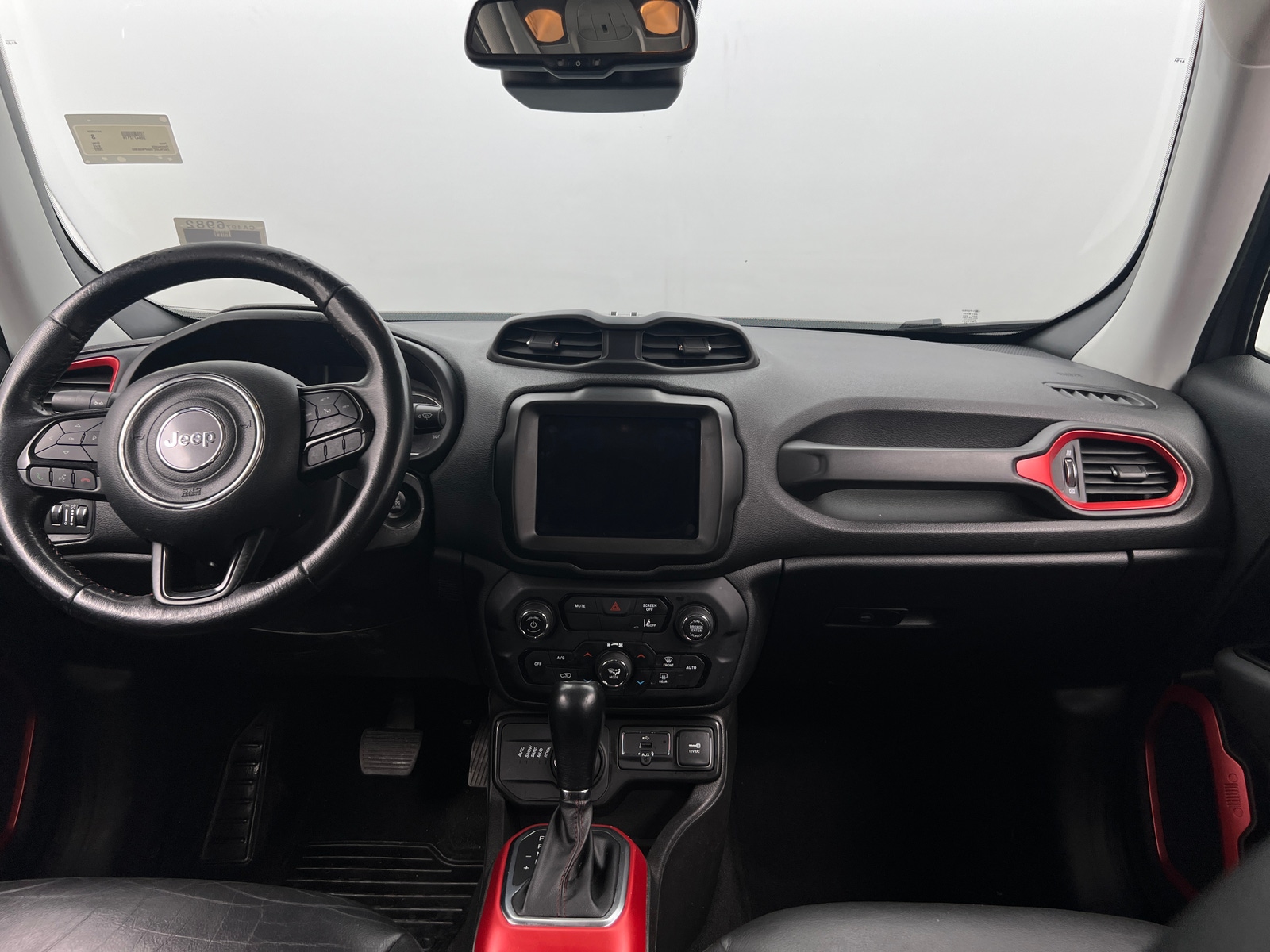 Thumbnail: 2022 Jeep Renegade - 2