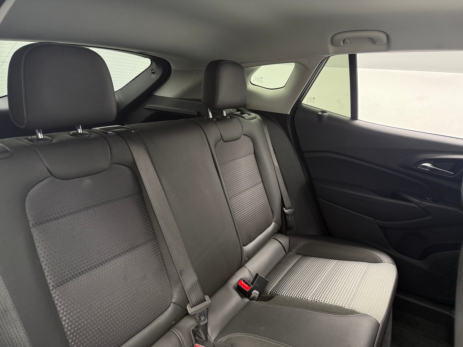 Thumbnail: 2025 Chevrolet Trax - 6