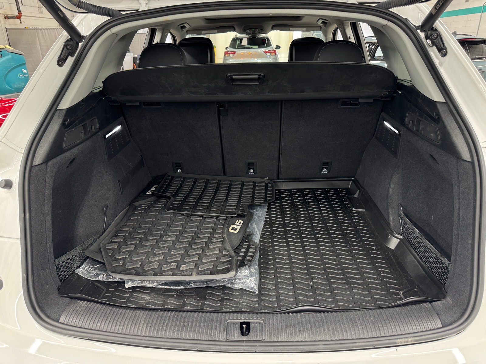 Thumbnail: 2021 Audi Q5 - 6