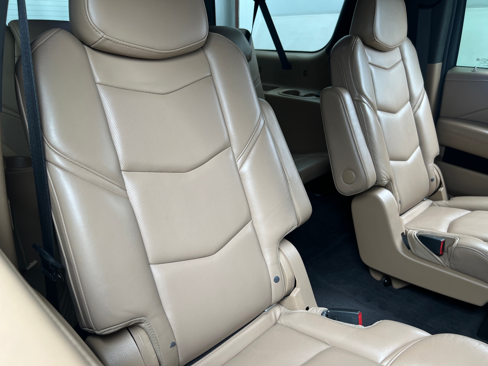 Thumbnail: 2020 Cadillac Escalade - 5