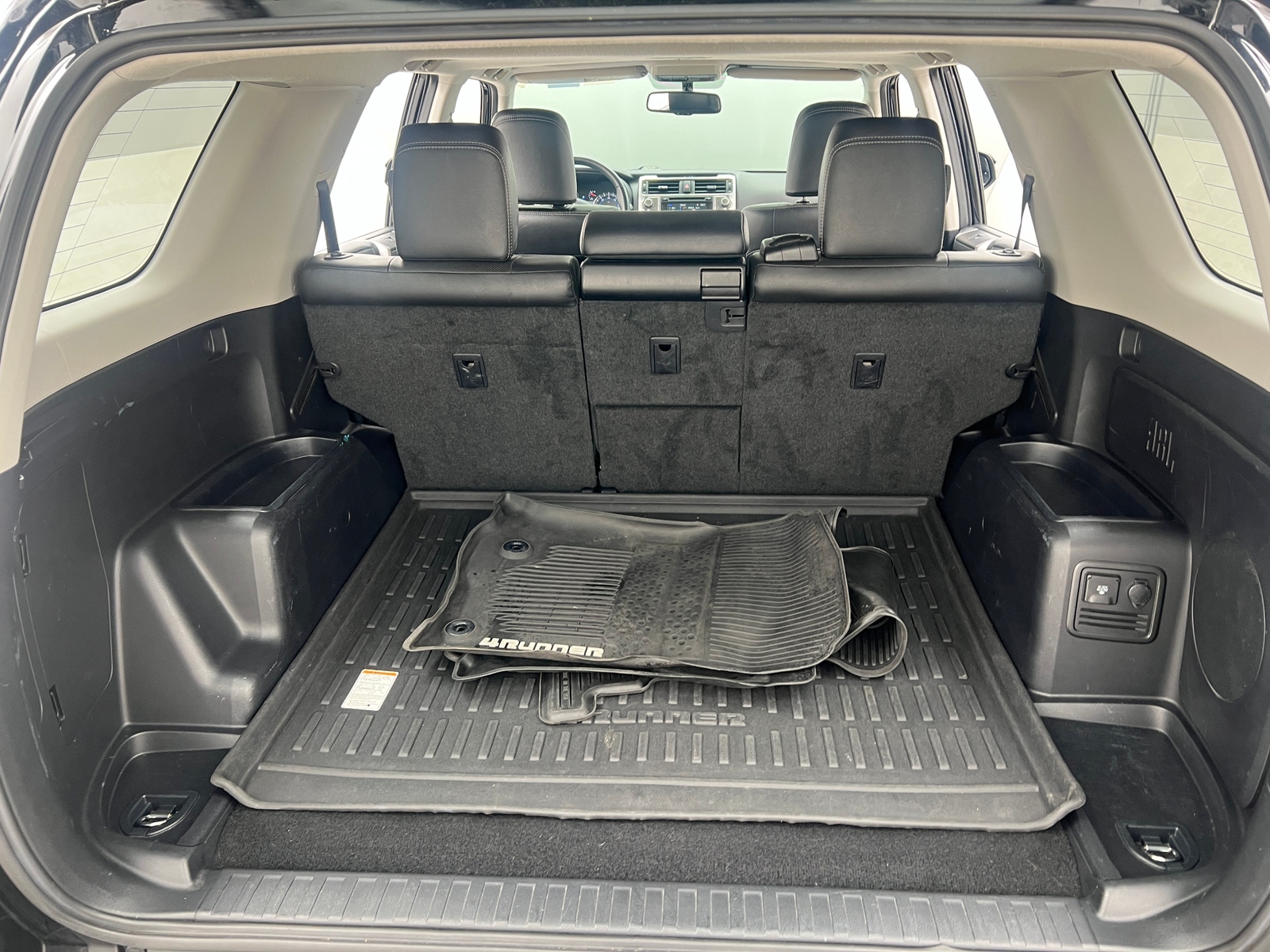 Thumbnail: 2018 Toyota 4Runner - 7