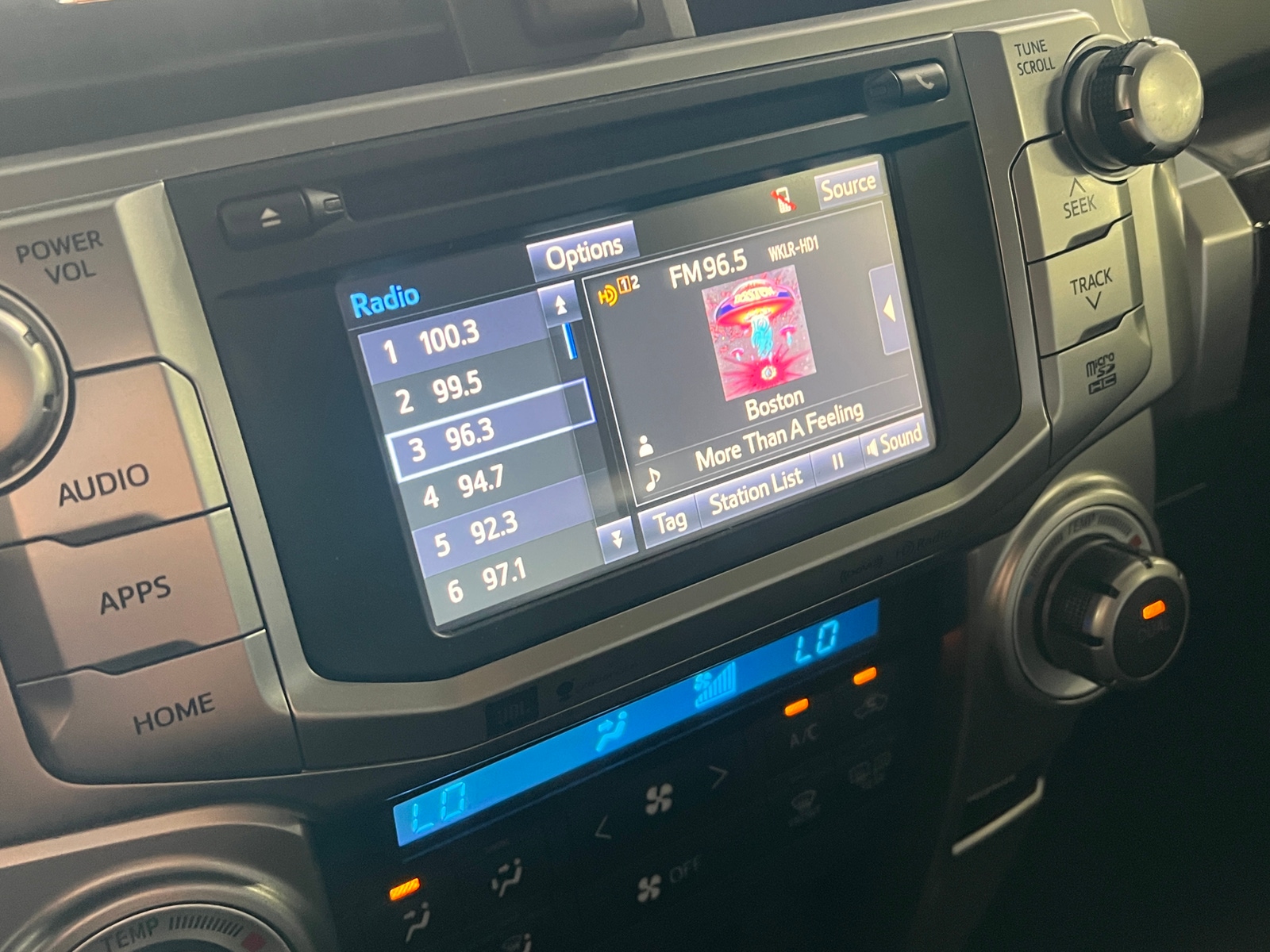 Thumbnail: 2018 Toyota 4Runner - 4
