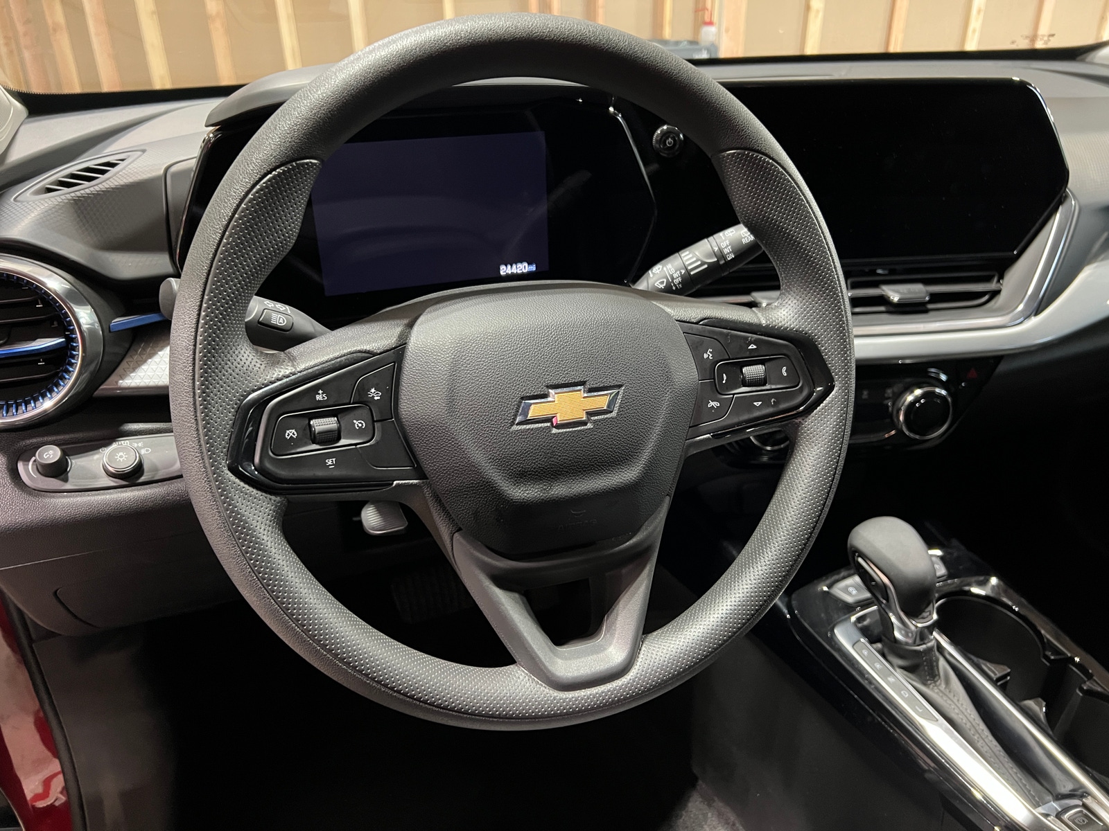 Thumbnail: 2025 Chevrolet Trax - 5