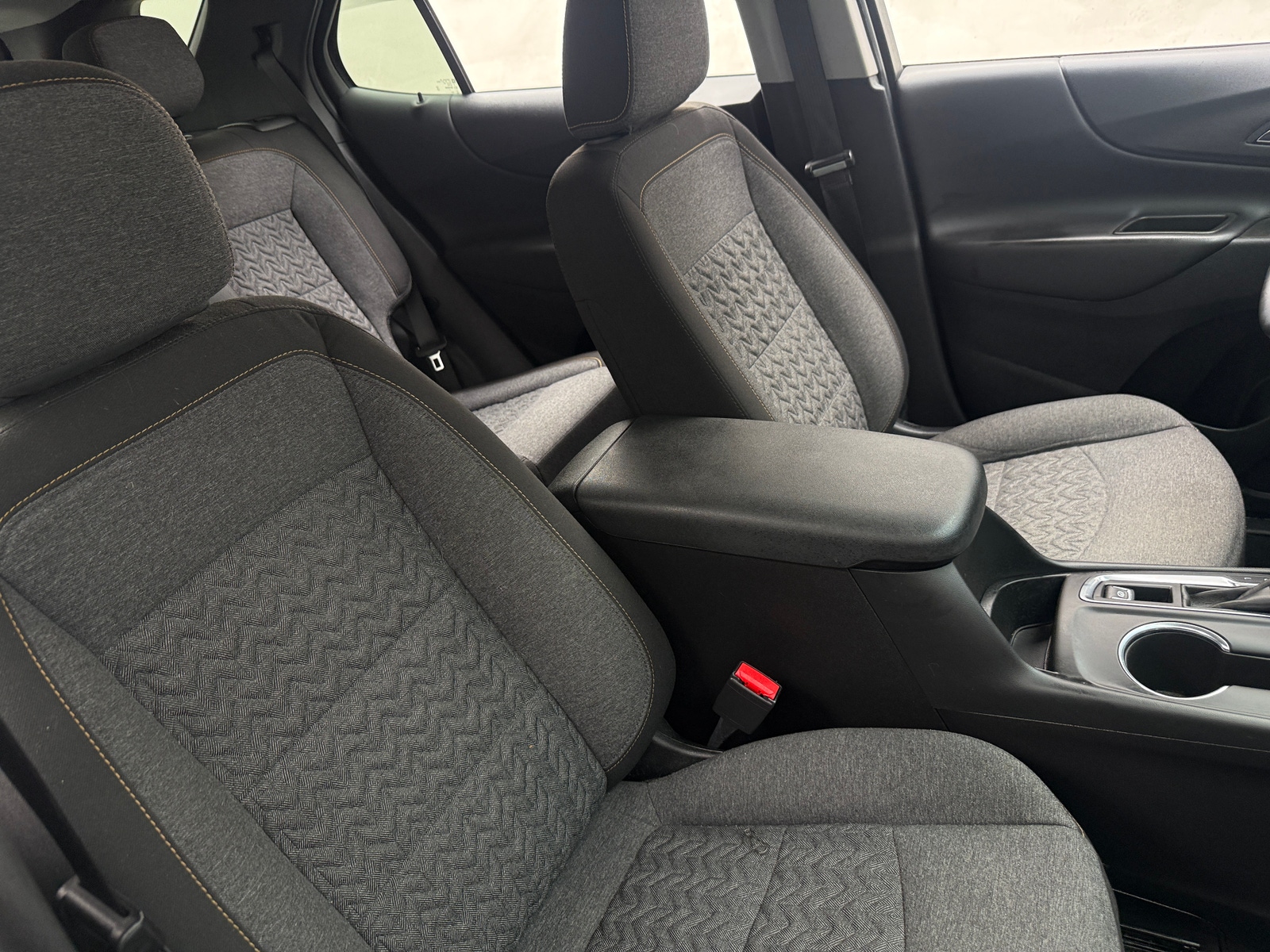 Thumbnail: 2023 Chevrolet Equinox - 2