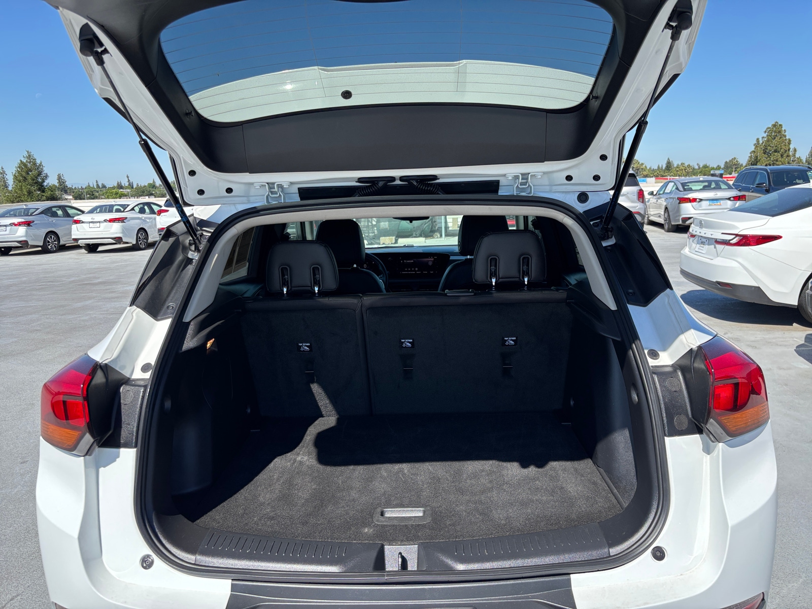 Thumbnail: 2025 Buick Encore GX - 6