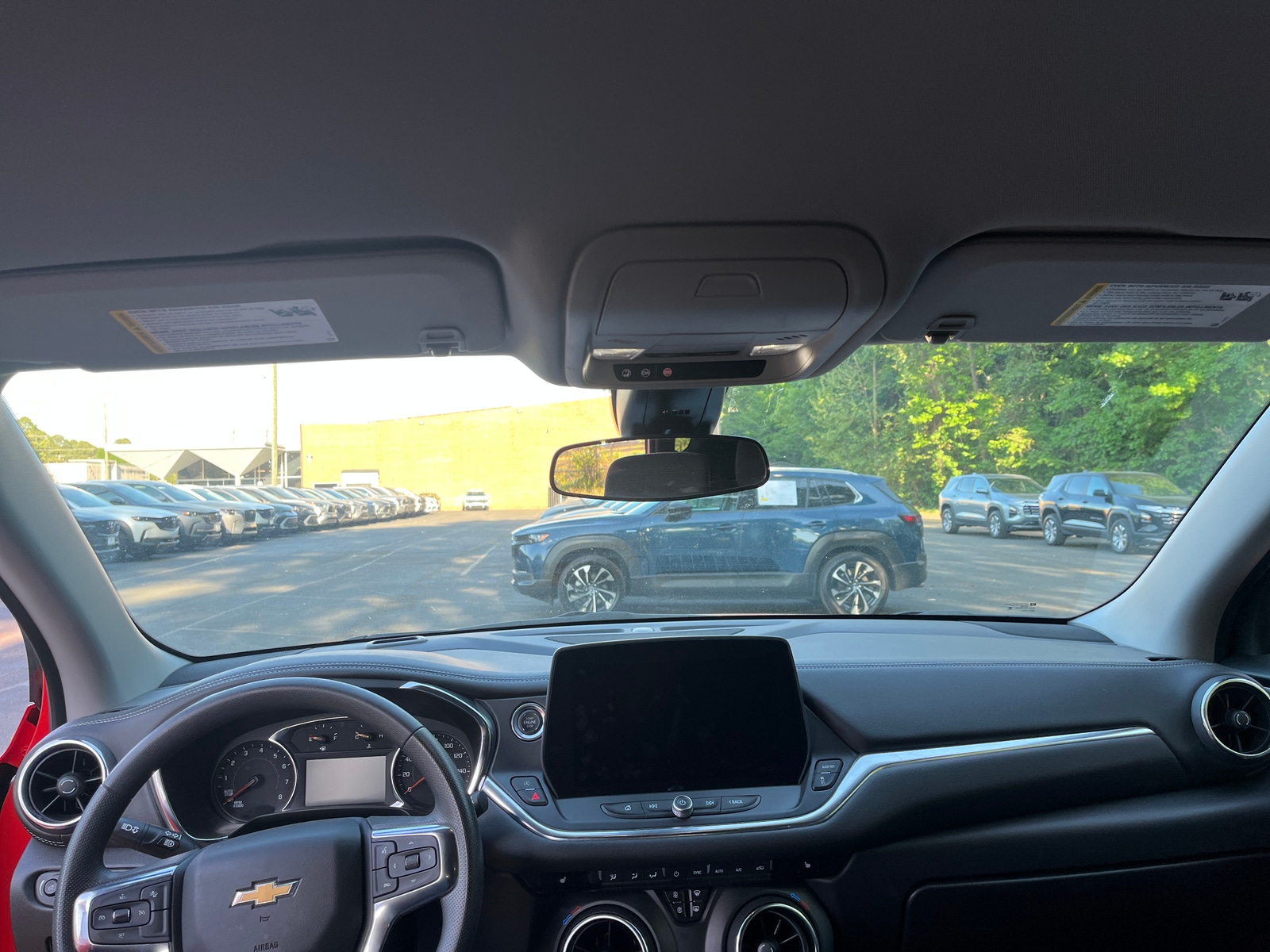 Thumbnail: 2025 Chevrolet Blazer - 3