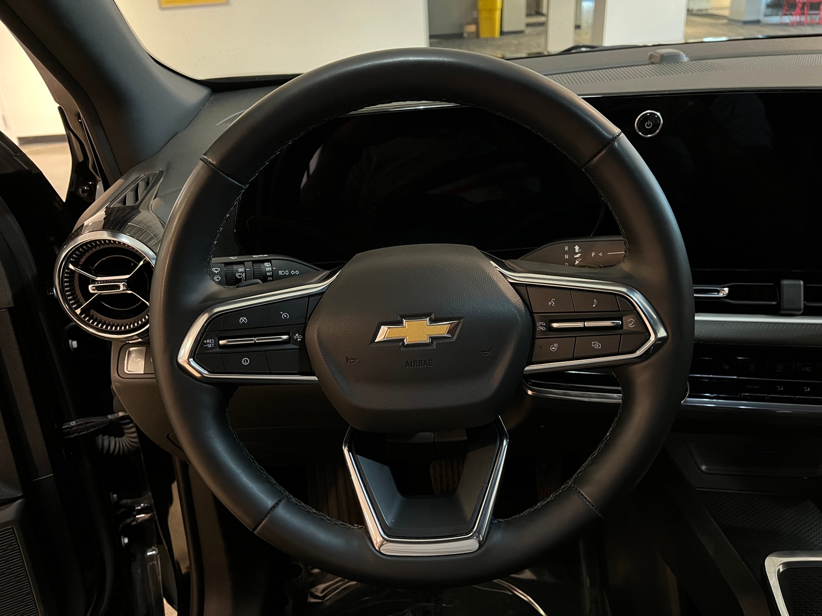 Thumbnail: 2025 Chevrolet Equinox - 5