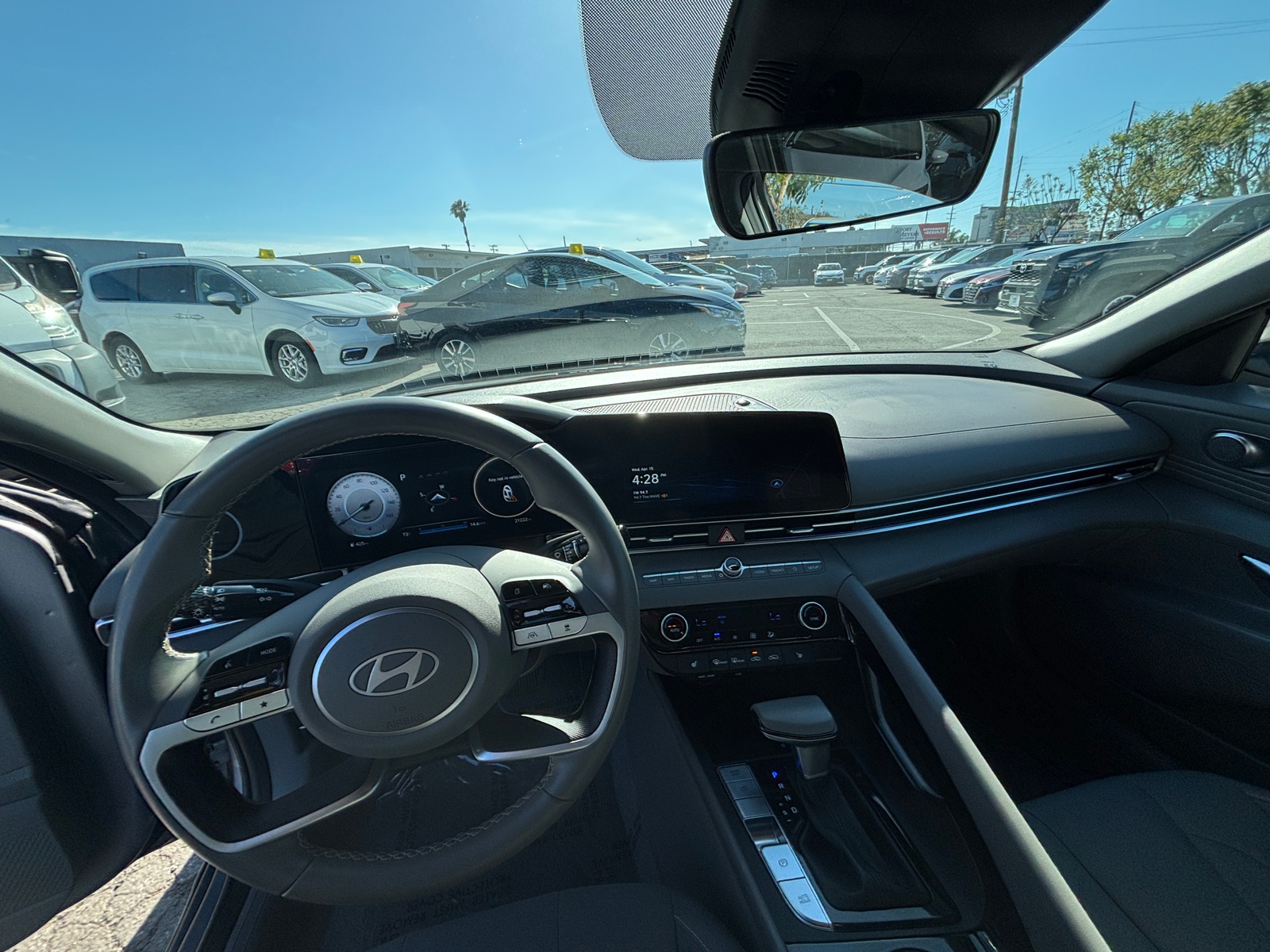 Thumbnail: 2025 Hyundai Elantra - 3