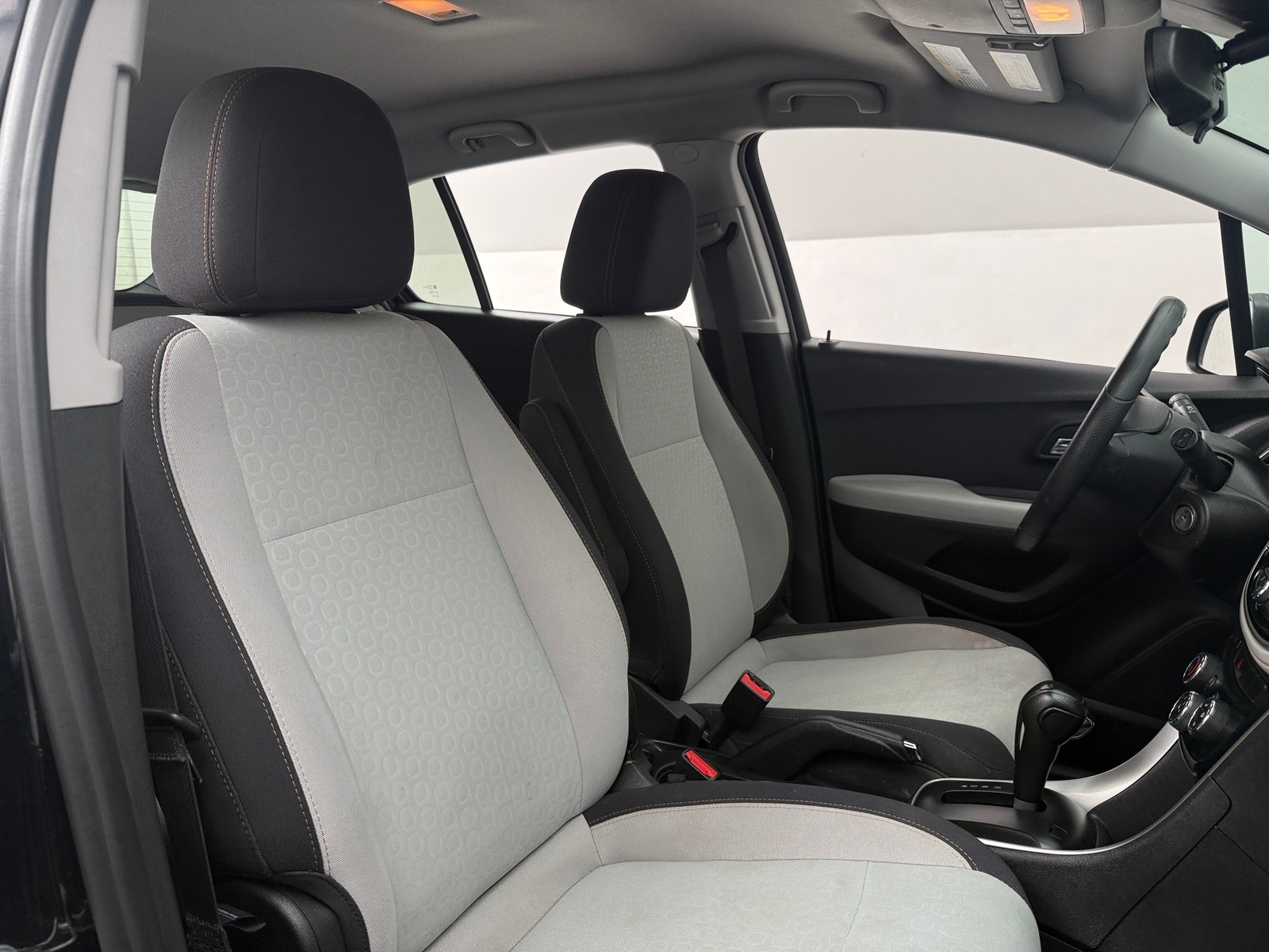 Thumbnail: 2020 Chevrolet Trax - 2