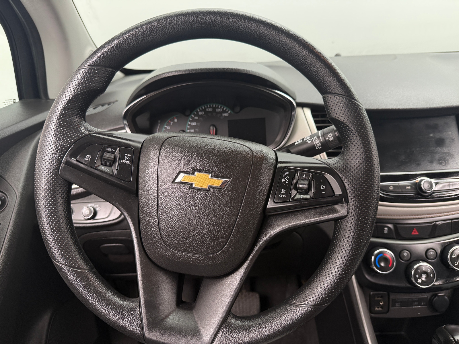 Thumbnail: 2020 Chevrolet Trax - 5