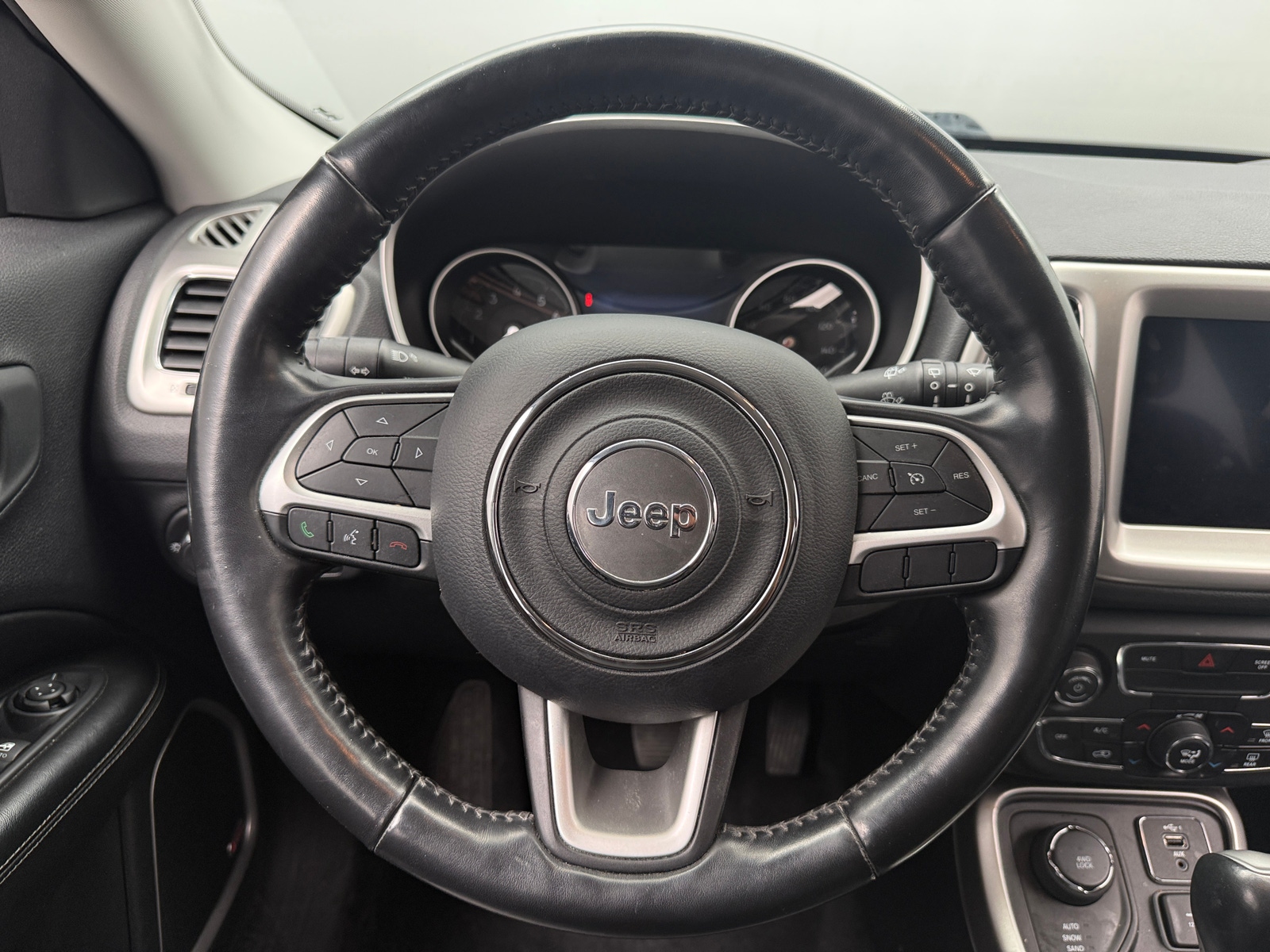 Thumbnail: 2019 Jeep Compass - 4