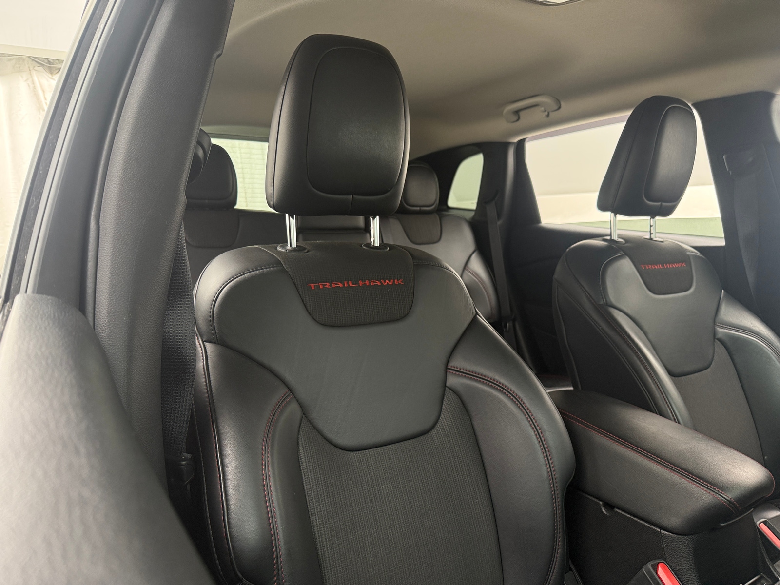 Thumbnail: 2017 Jeep Cherokee - 2