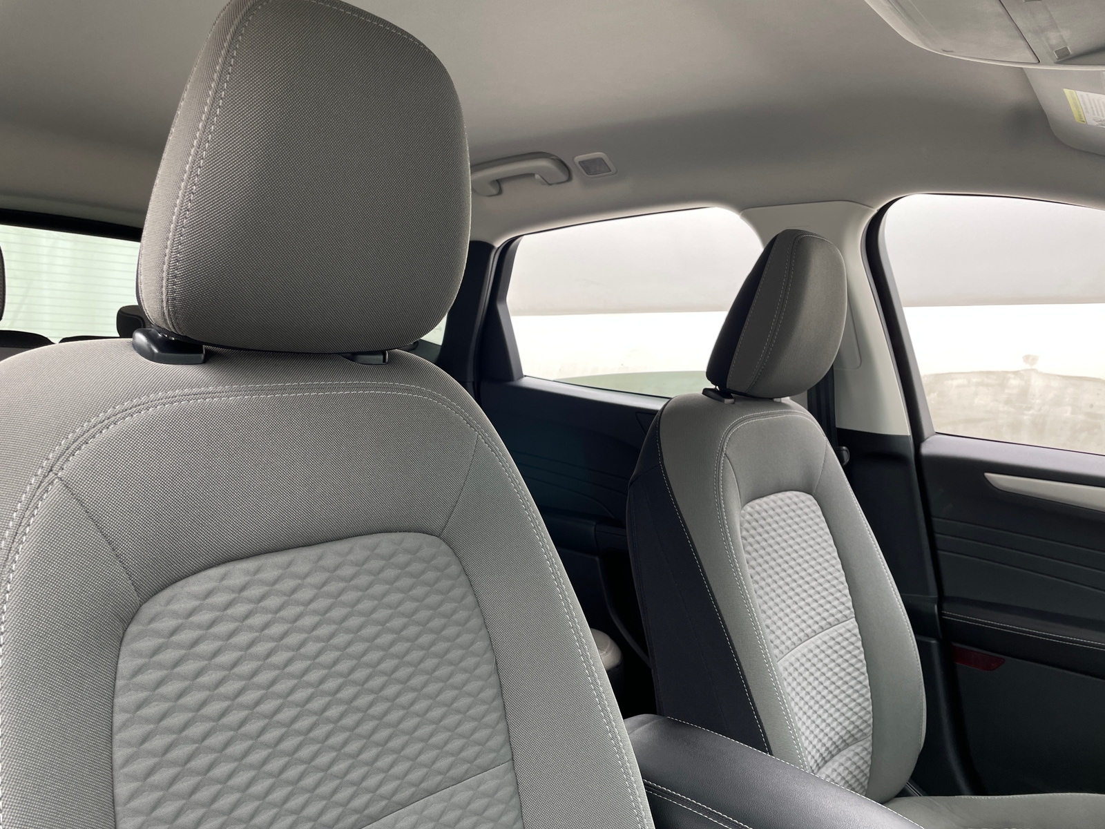 Thumbnail: 2022 Ford Escape - 2