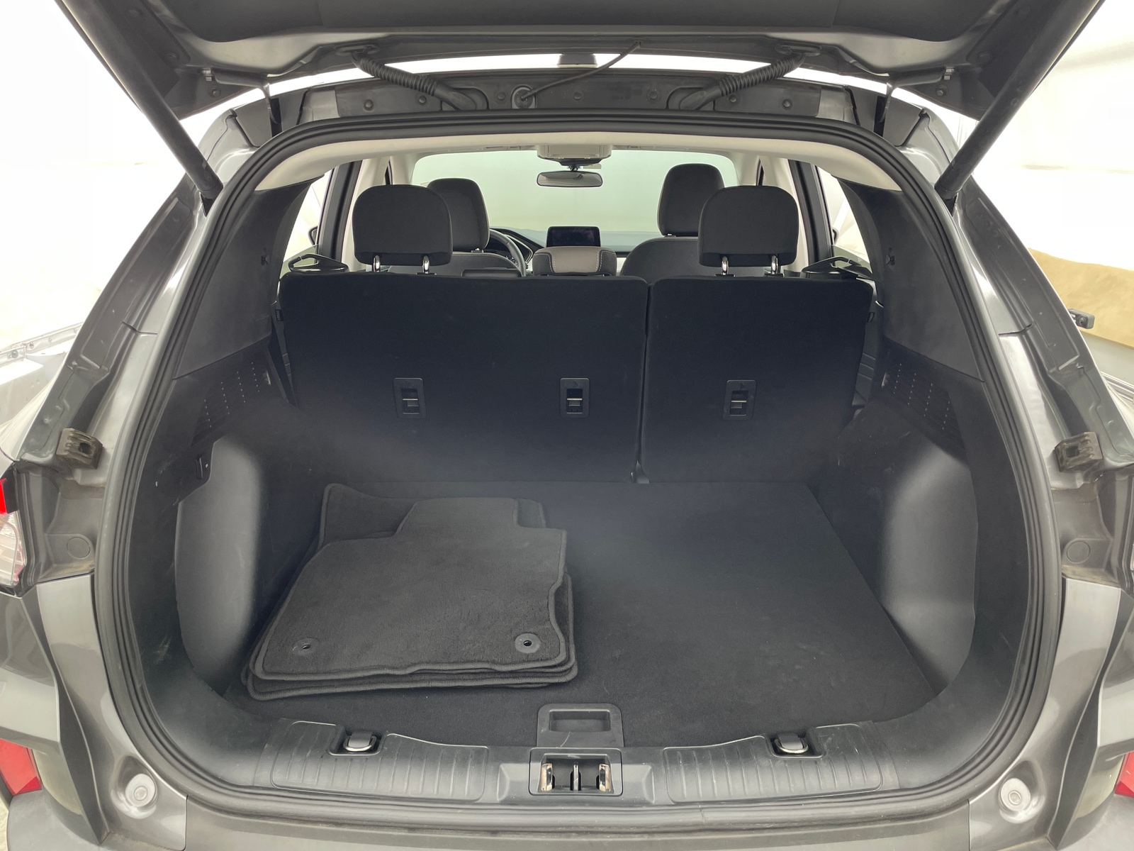 Thumbnail: 2022 Ford Escape - 7