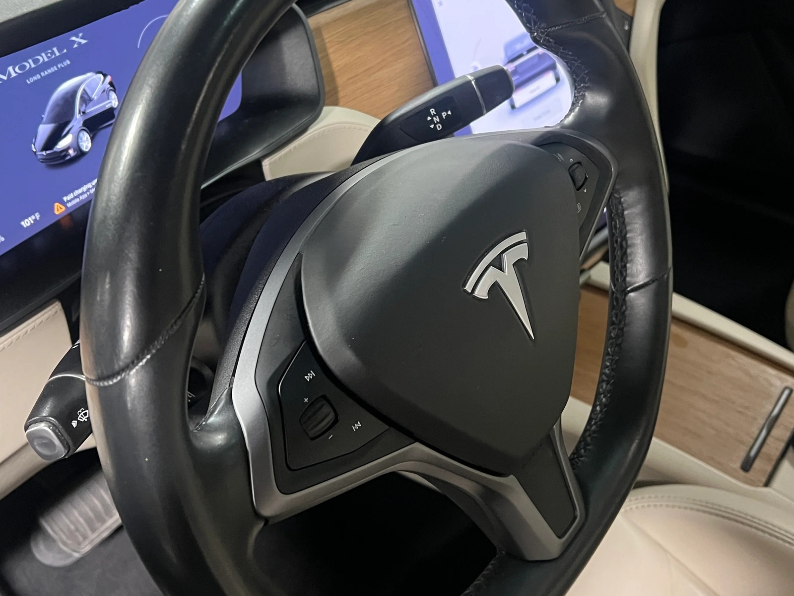 Thumbnail: 2020 Tesla Model X - 4